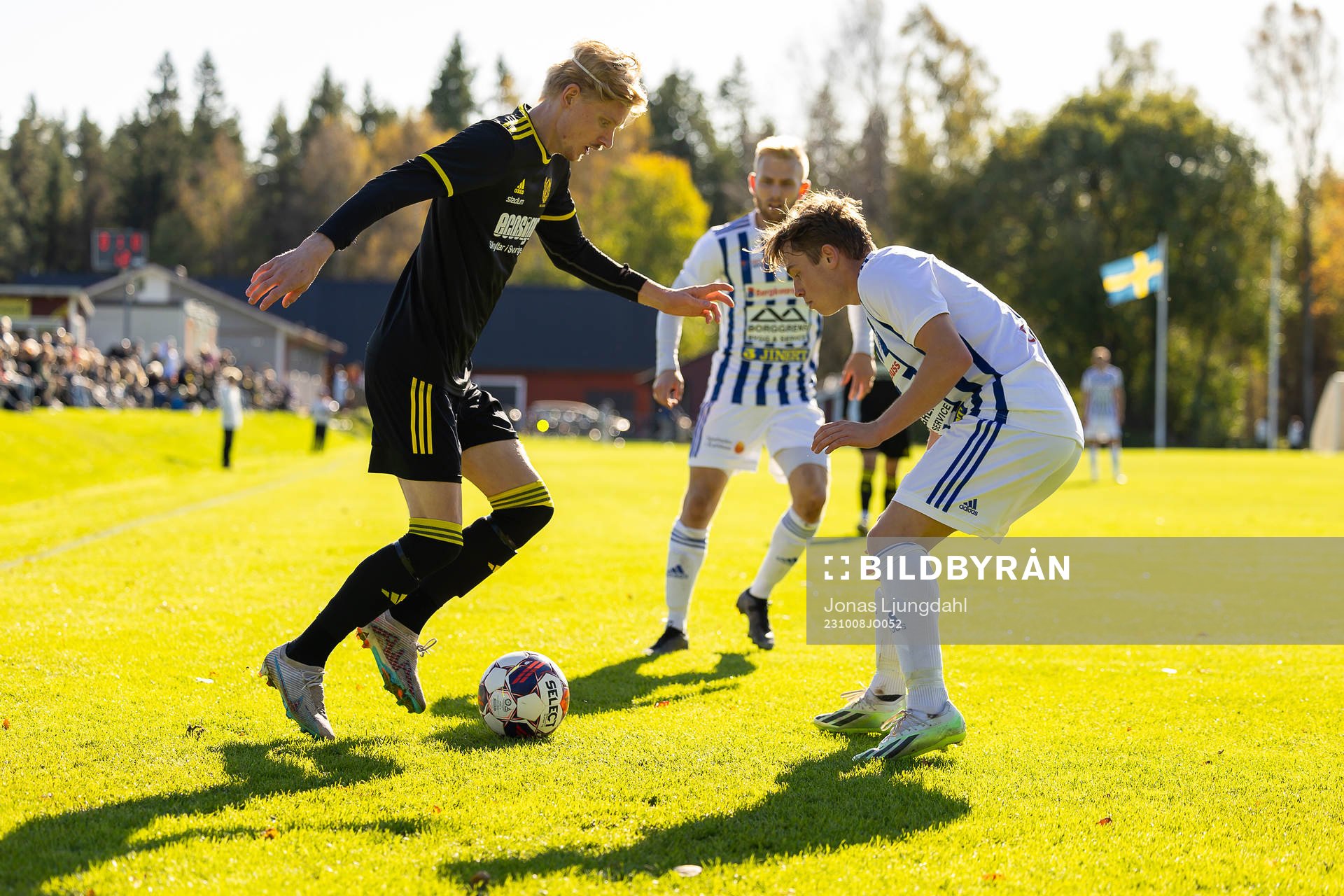 Växjö Norras Bastian Gustafsson och IFK Karlshamns