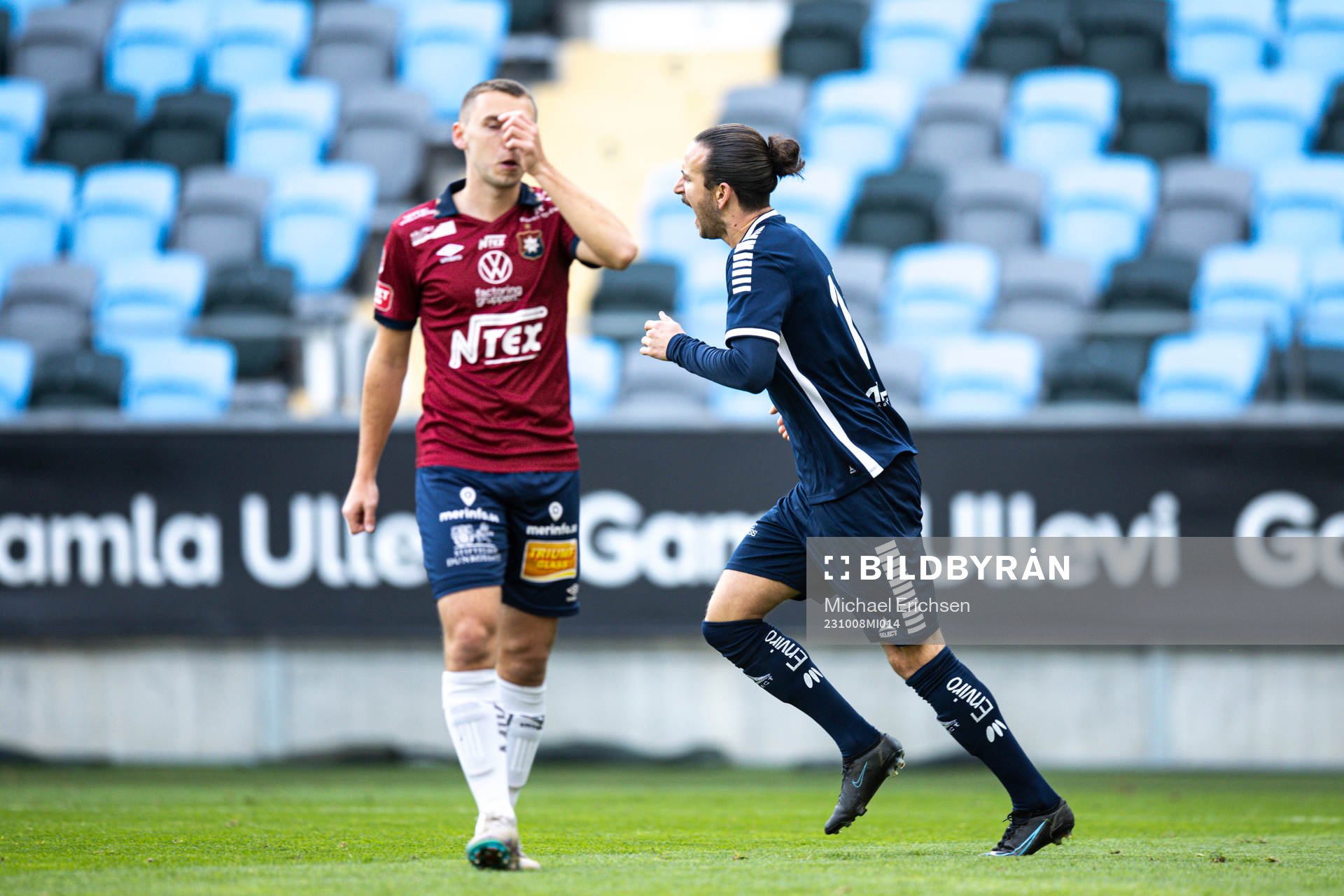 Utsiktens Edin Hamidovic jublar efter 2-1 under fotbollsmatchen i Superettan mellan Örgryte och Utsikten den 8 oktober 2023 i Göteborg. 