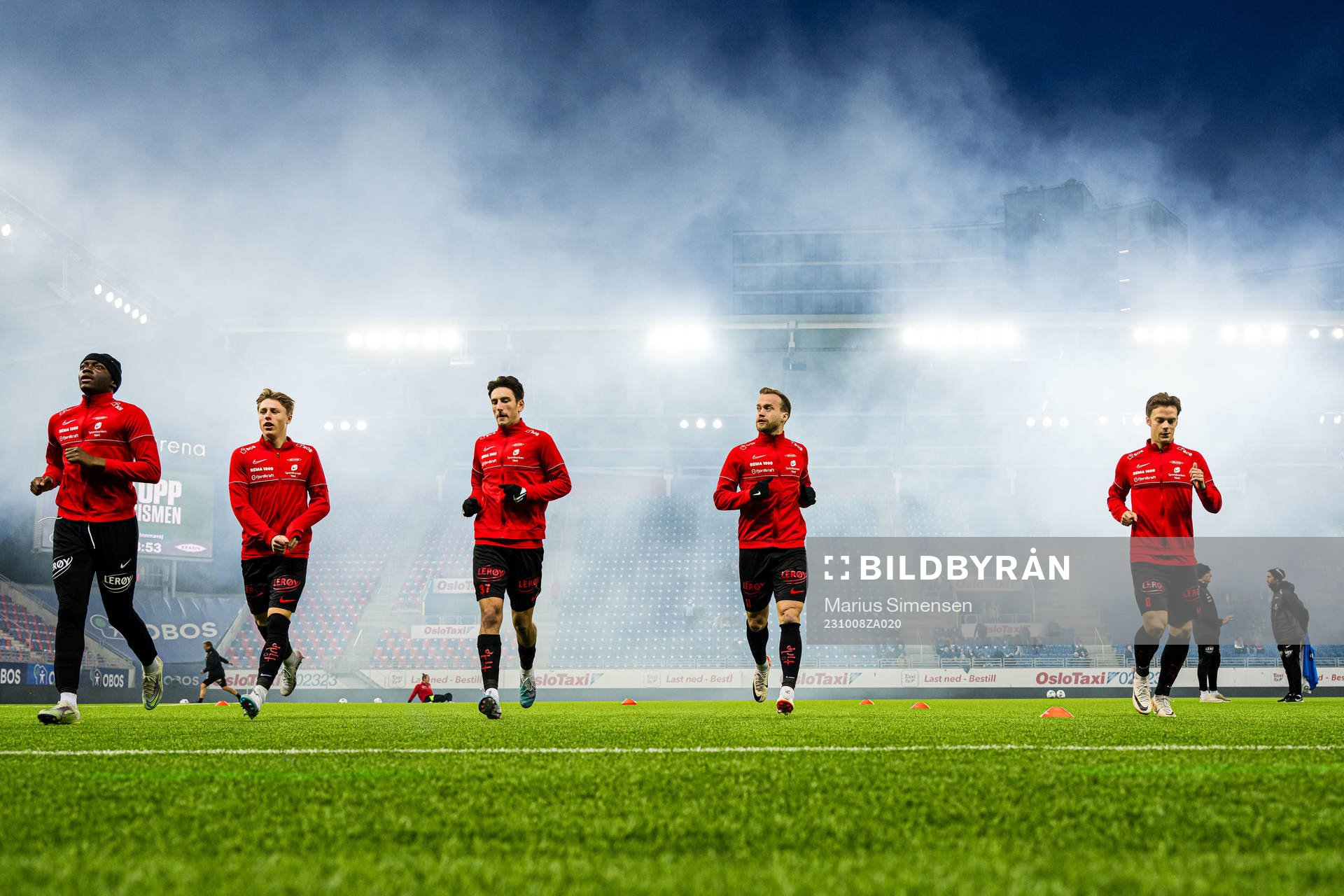 Monga Aluta Simba, Jesper Nerhus Eikrem, David Tufekcic, Bård Finne and Felix Horn Myhre of Brann warms up ahead of the Eliteserien match between Vålerenga and Brann on October 8, 2023 in Oslo.
