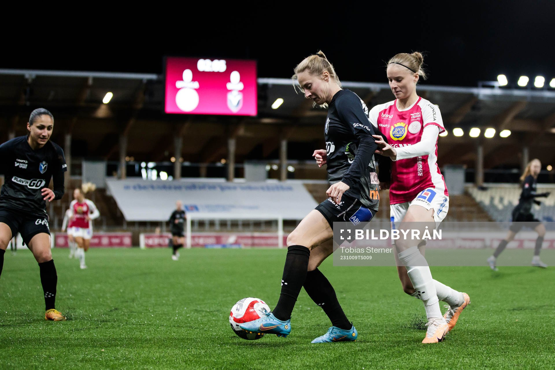 Växjö DFFs Elin Nilsson och Uppsalas Julia Ragnarsson