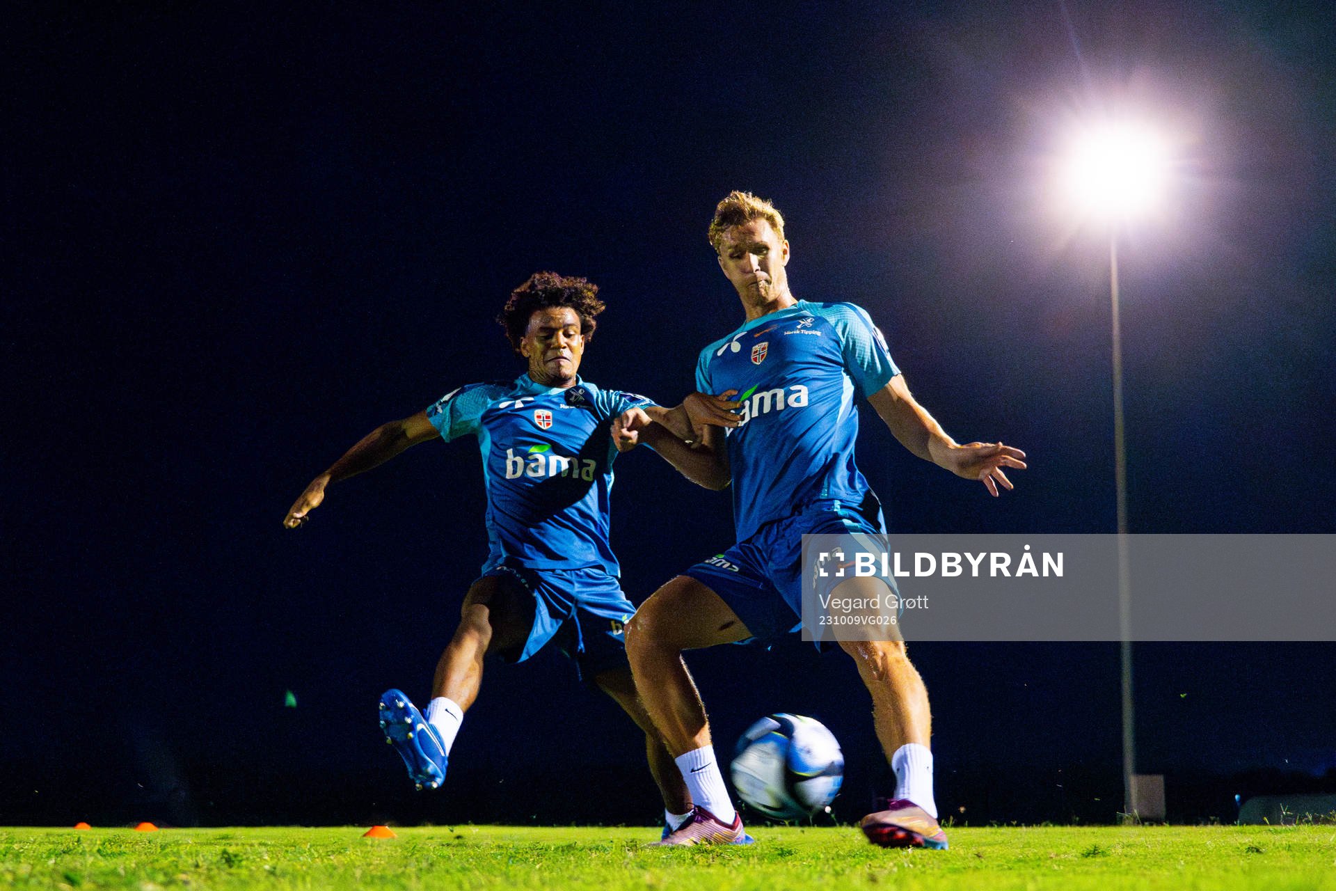 Oscar Bobb and Ola Solbakken of the Norwegian national