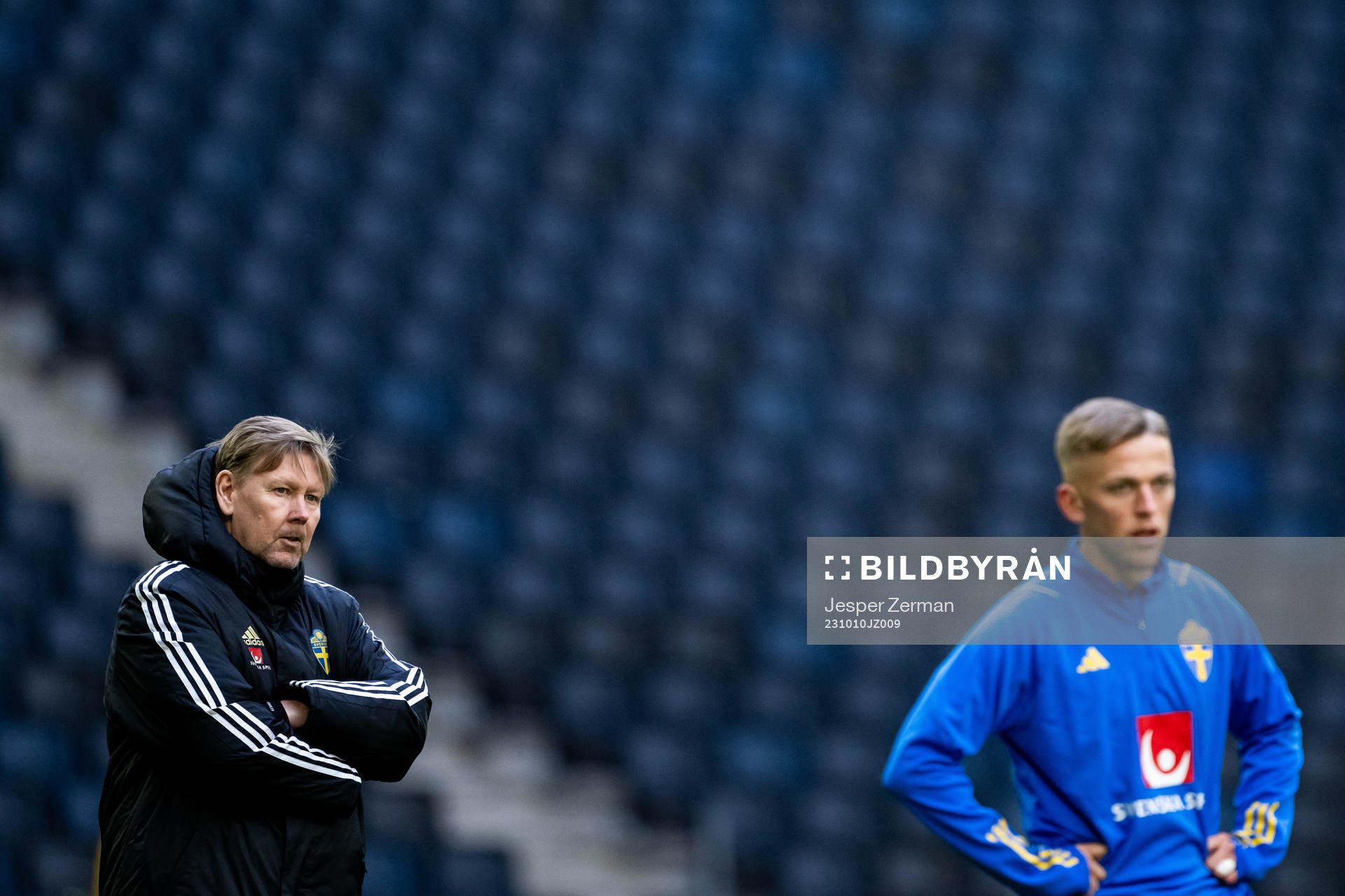 Peter Wettergren, assistant coach, and Jesper Karlsson of