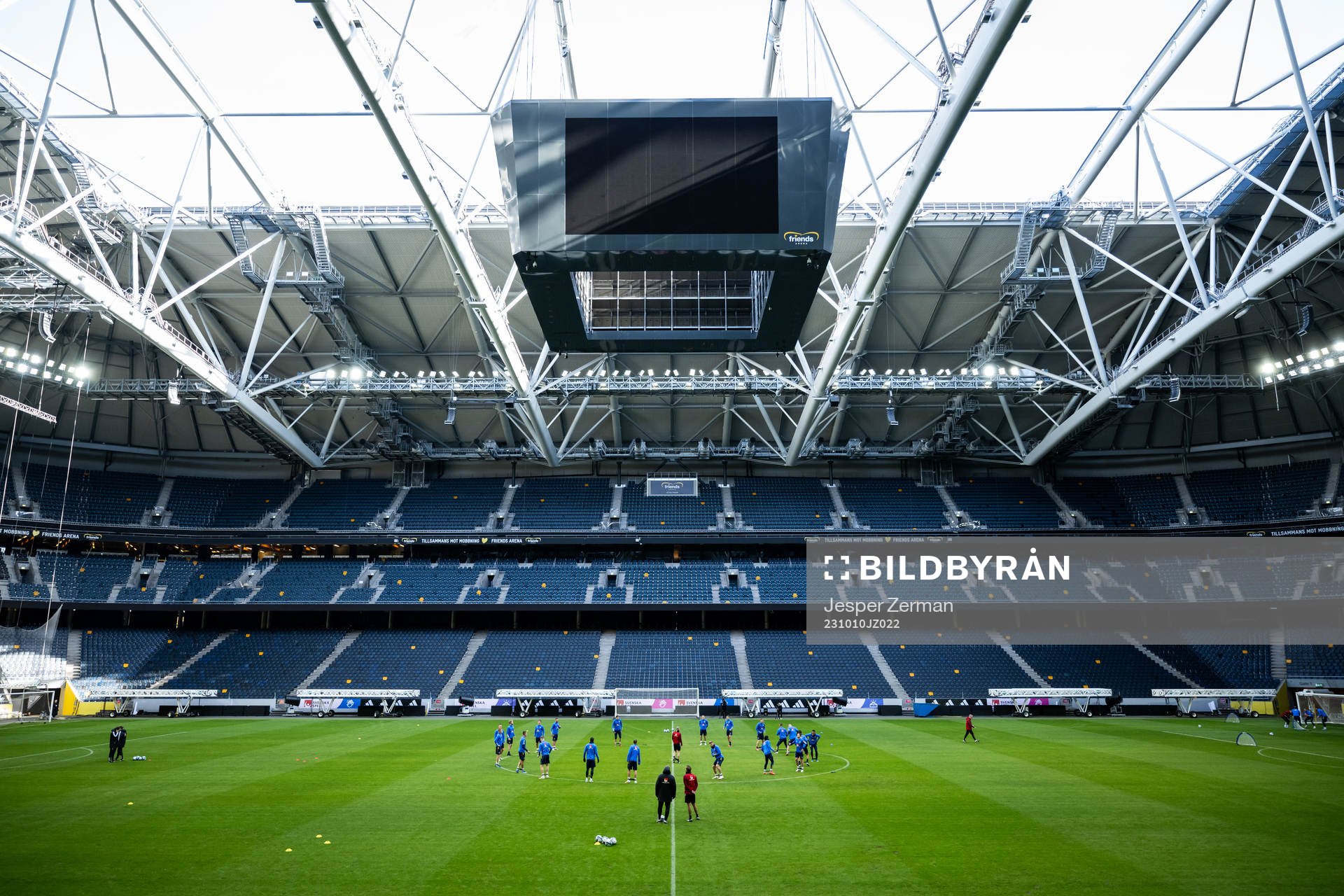 Players and coaching staff of the Swedish national football