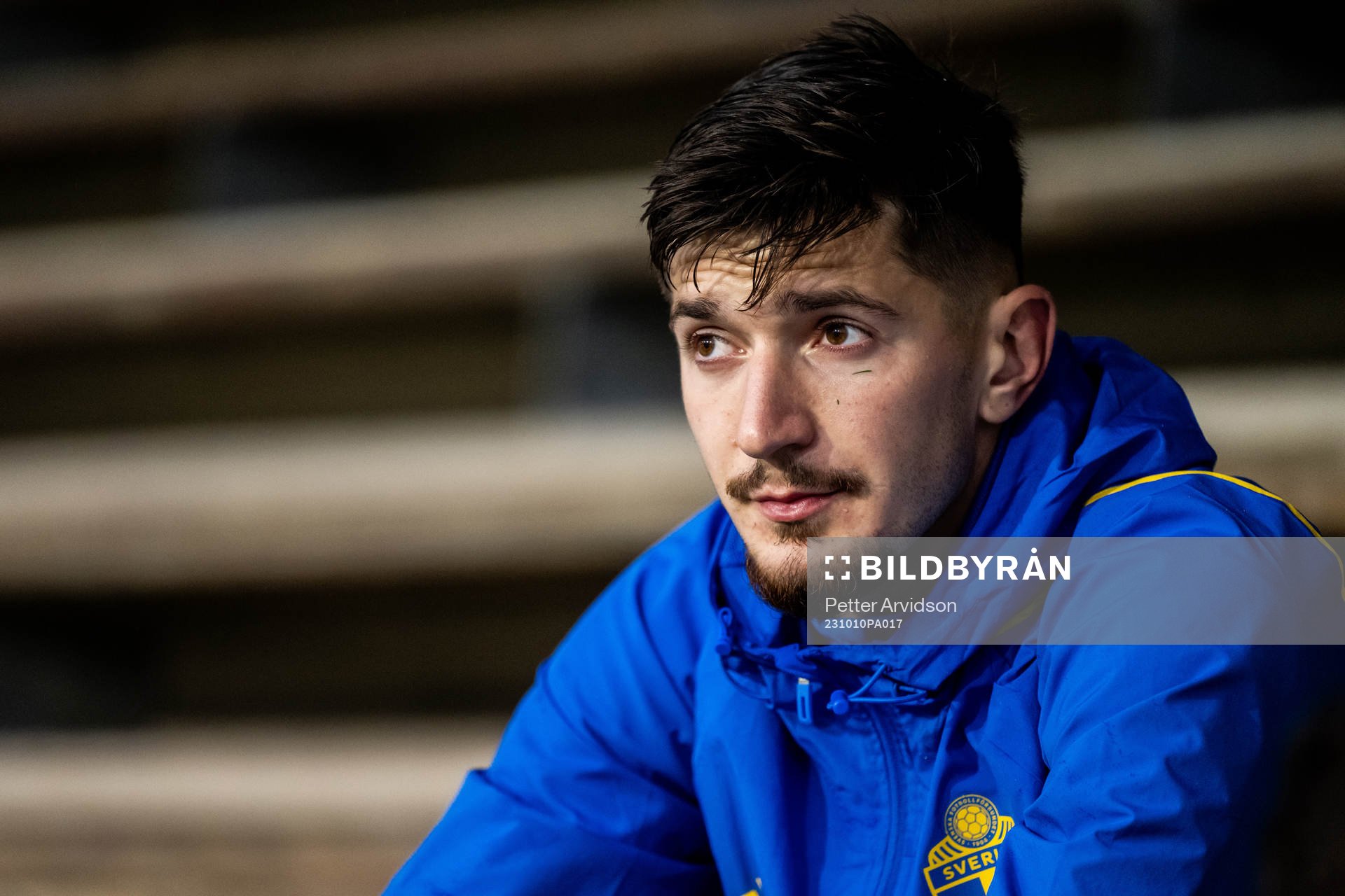 Armin Gigovic efter en träning med det Svenska U21-landslaget i fotboll den 10 oktober 2023 i Falkenberg. 