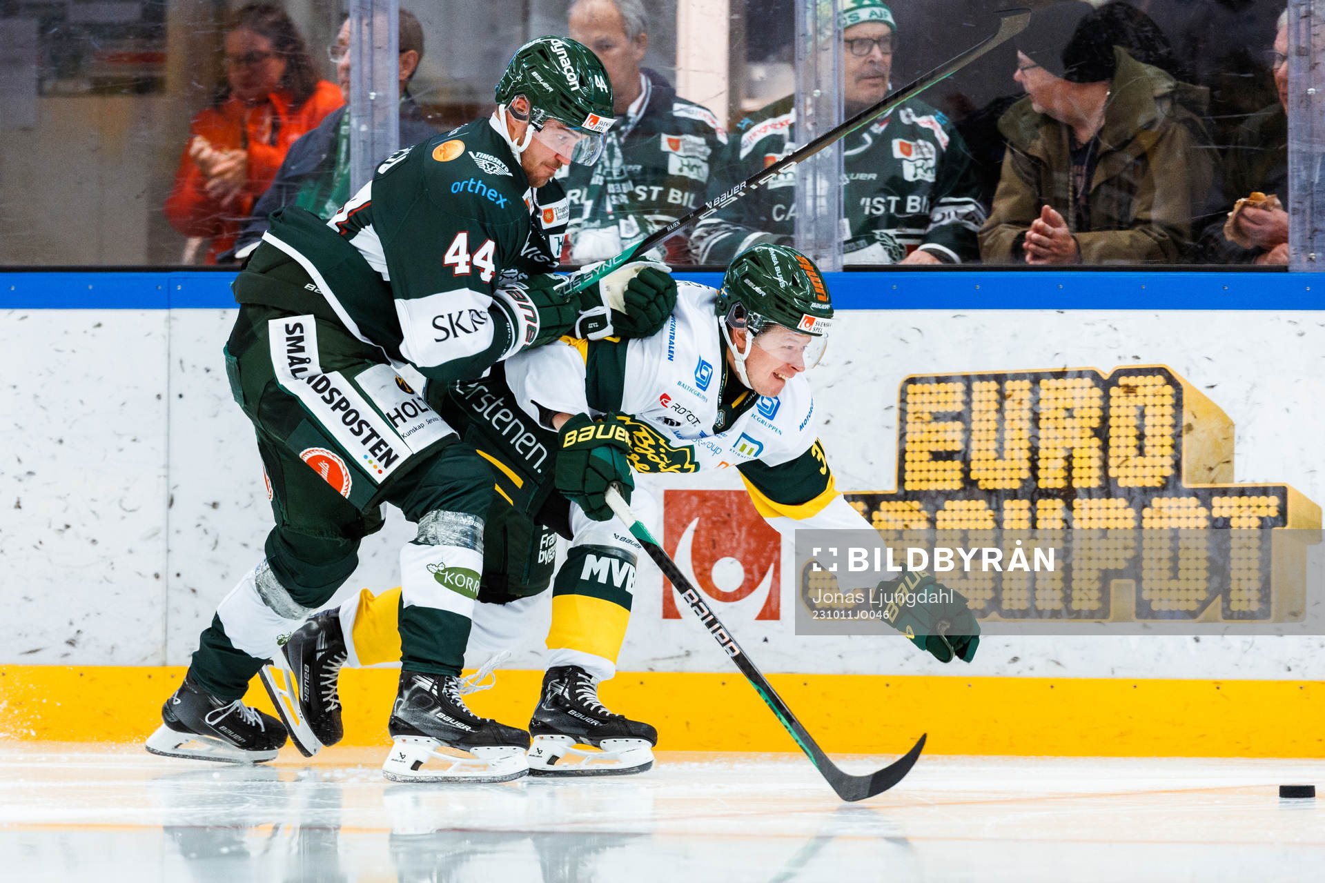Tingsryds Jonatan Harju och Björklövens Jacob Andersson