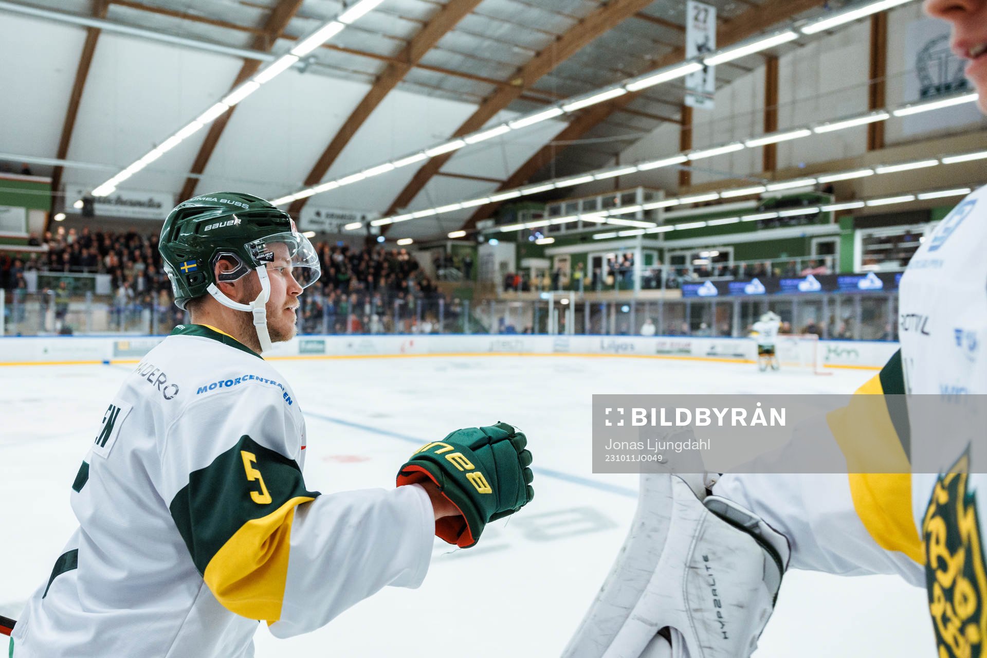 Björklövens Jesper Lindgren jublar