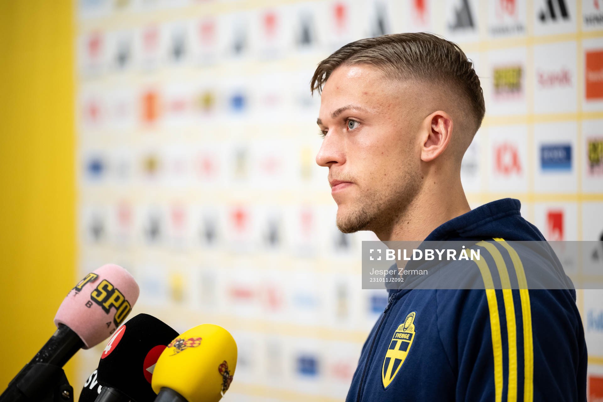 Jesper Karlsson of the Swedish national football team speaks to media in the mixed zone on October 11, 2023 in Stockholm. 