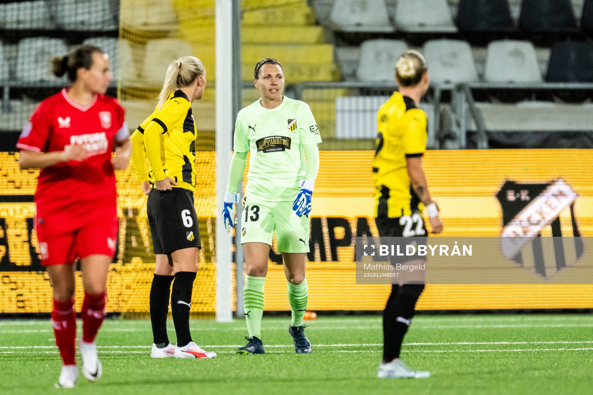 Josefine Rybrink and goalkeeper Jennifer Falk of Häcken