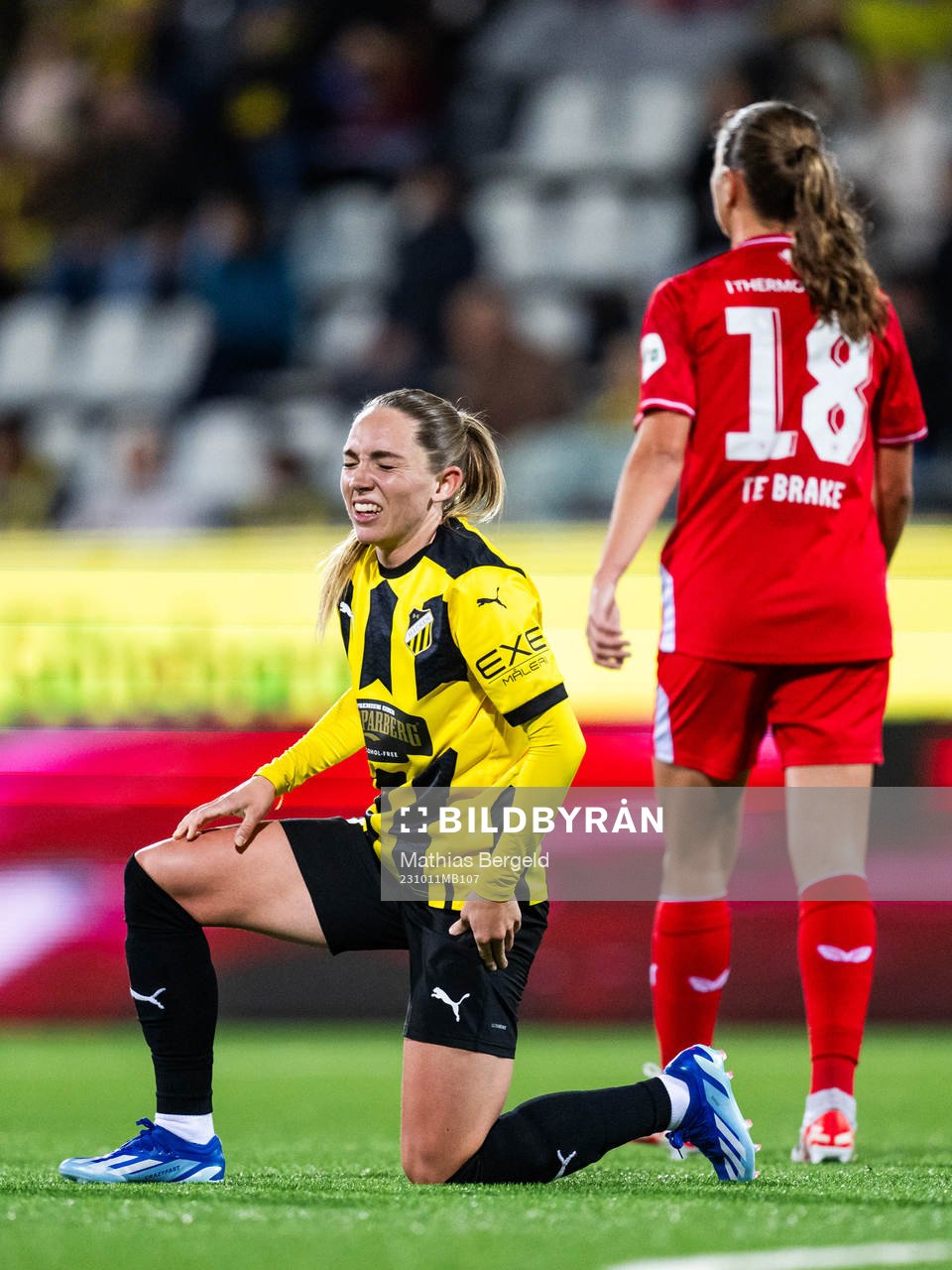 Elin Rubensson of Häcken in pain