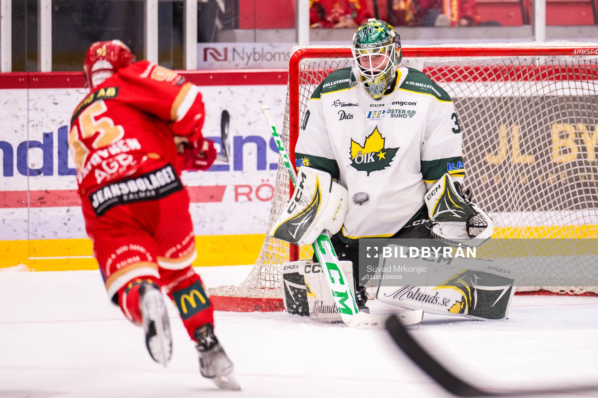 Kalmars Teemu Väyrynen gör 2-1 målet på Östersunds