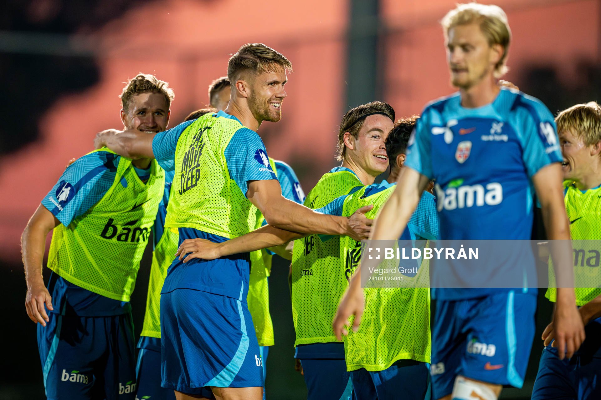 Ola Solbakken, Kristoffer Ajer, Patrick Berg and players of