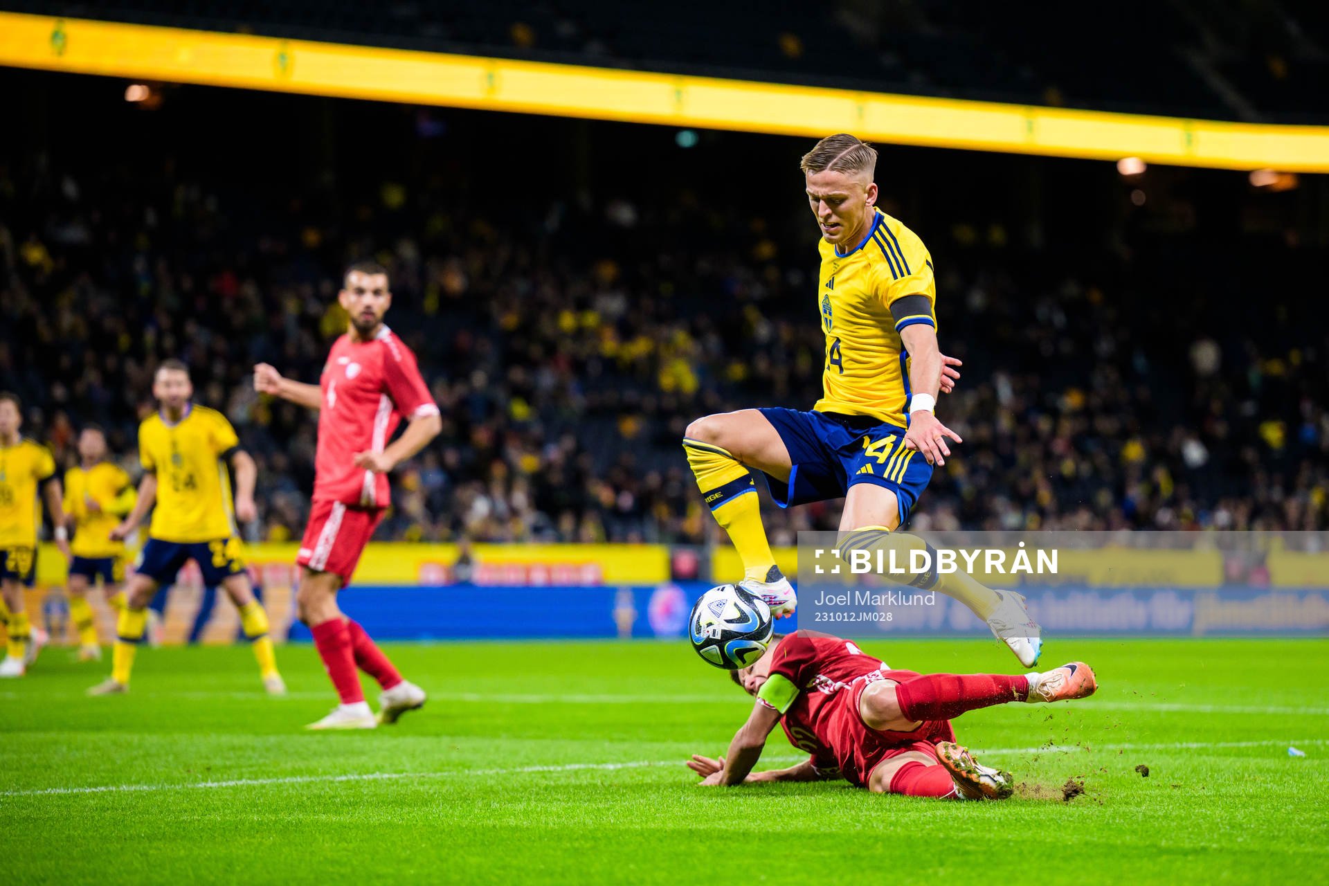 Vadim Rata of Moldova and Jesper Karlsson of Sweden