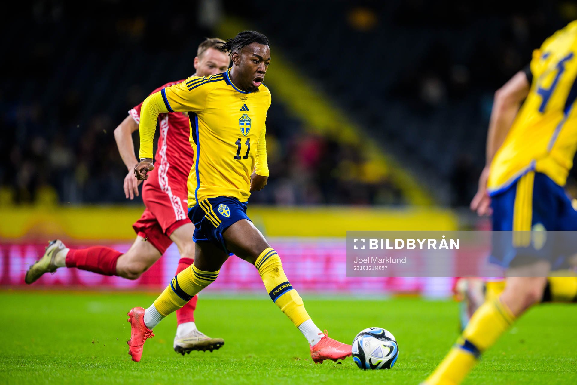 Anthony Elanga of Sweden
