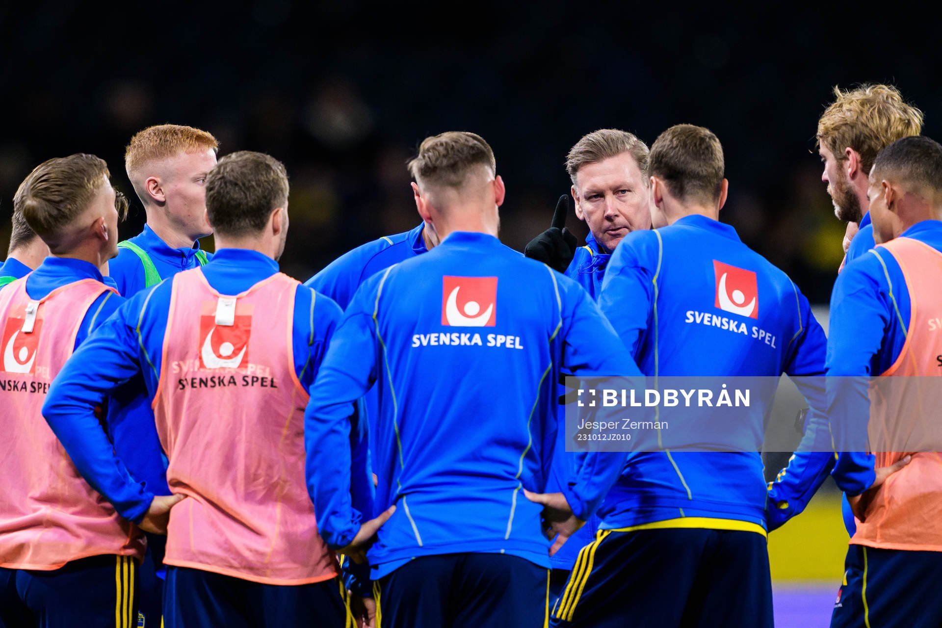 Assistant coach Peter Wettergren of Sweden