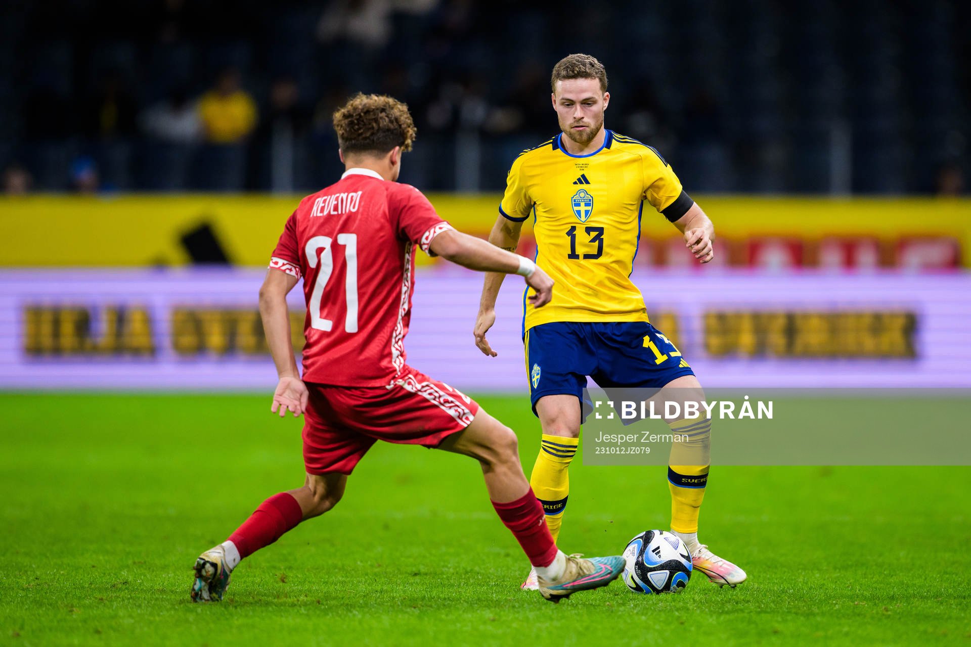 Ioan-Calin Revenco of Moldova and Gabriel Gudmundsson of