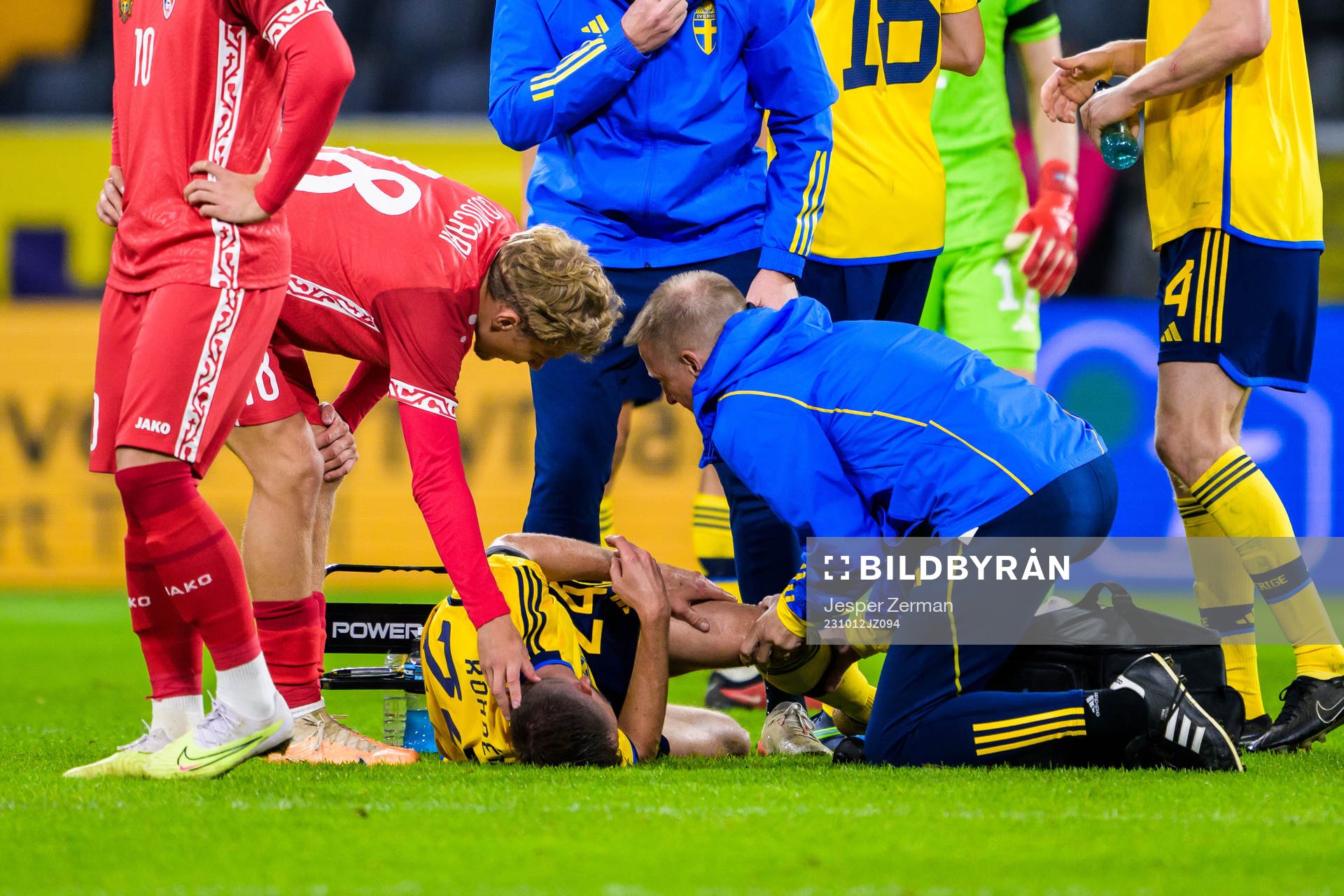 Marcus Rohdén of Sweden in pain