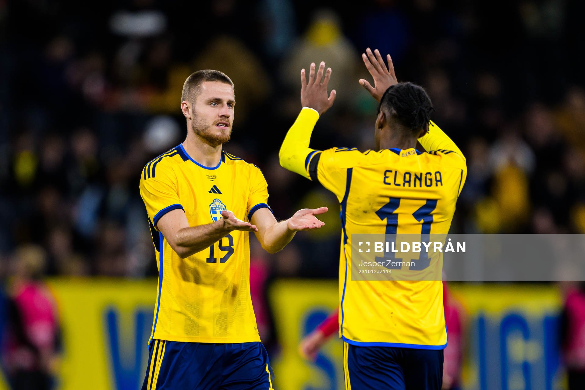 Mattias Svanberg and Anthony Elanga of Sweden celebrates