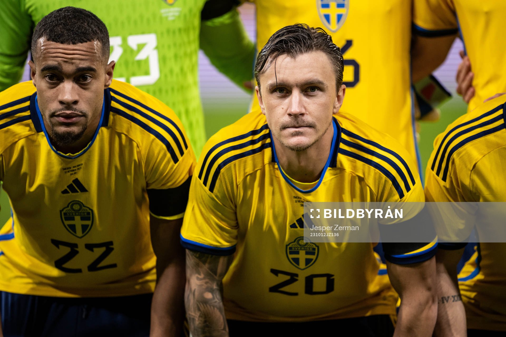 Robin Quaison and Kristoffer Olsson of Sweden