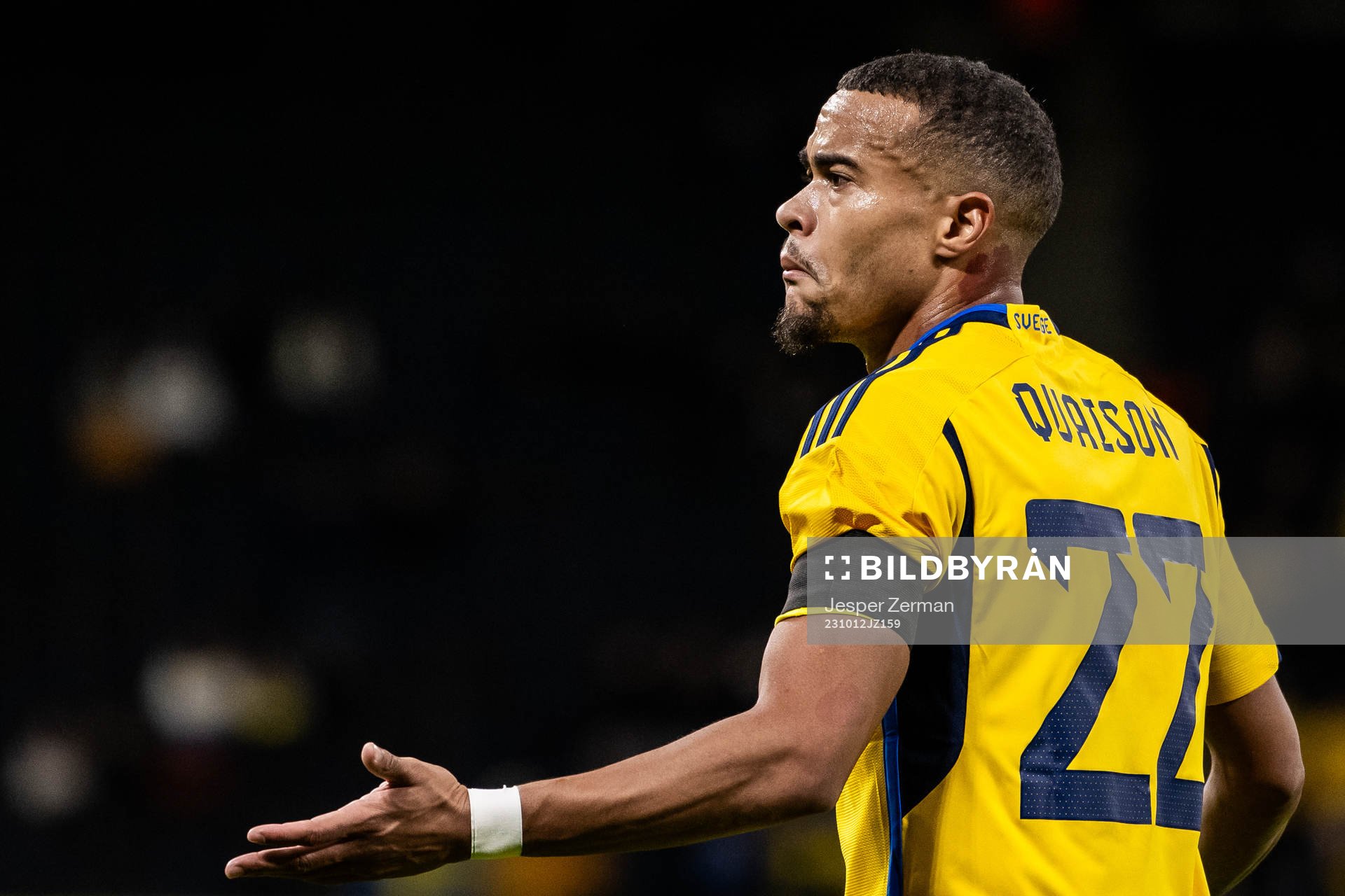 Robin Quaison of Sweden reacts