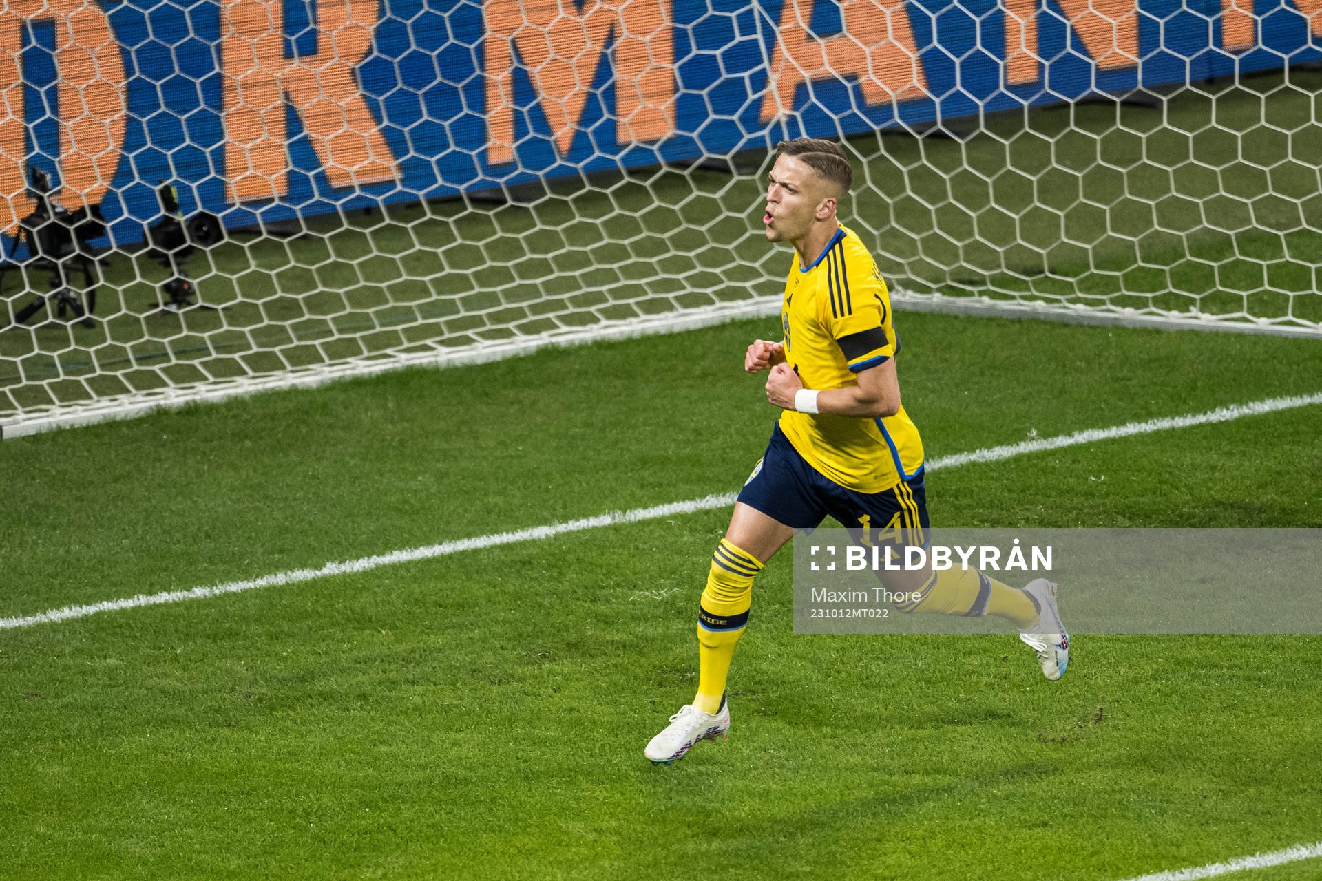 Jesper Karlsson of Sweden celebrating 1-0
