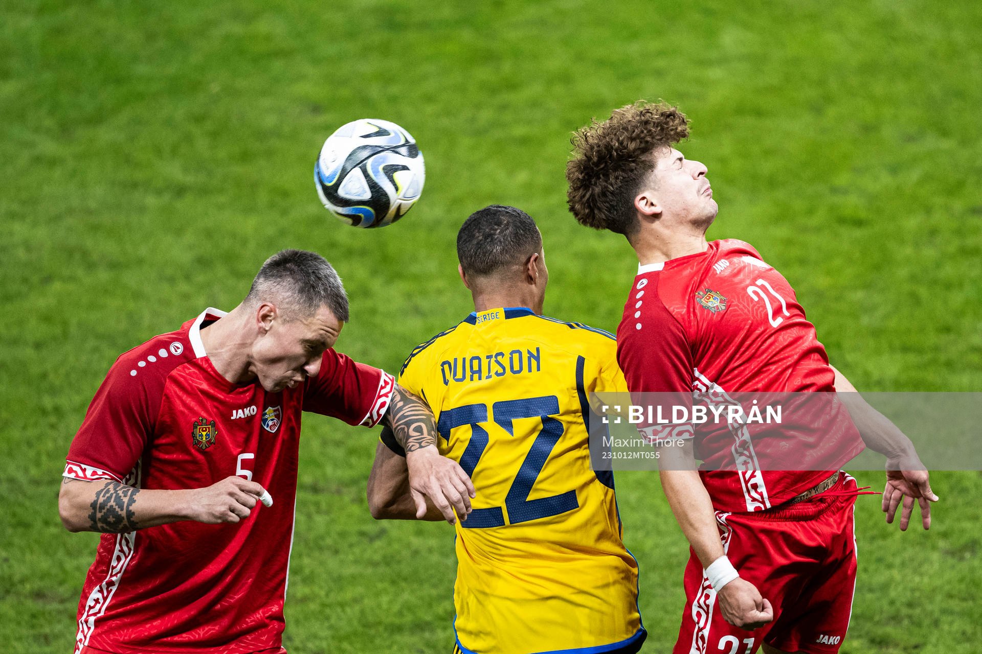 Veaceslav Posmac and Vadim Rata  of Moldova  against Robin