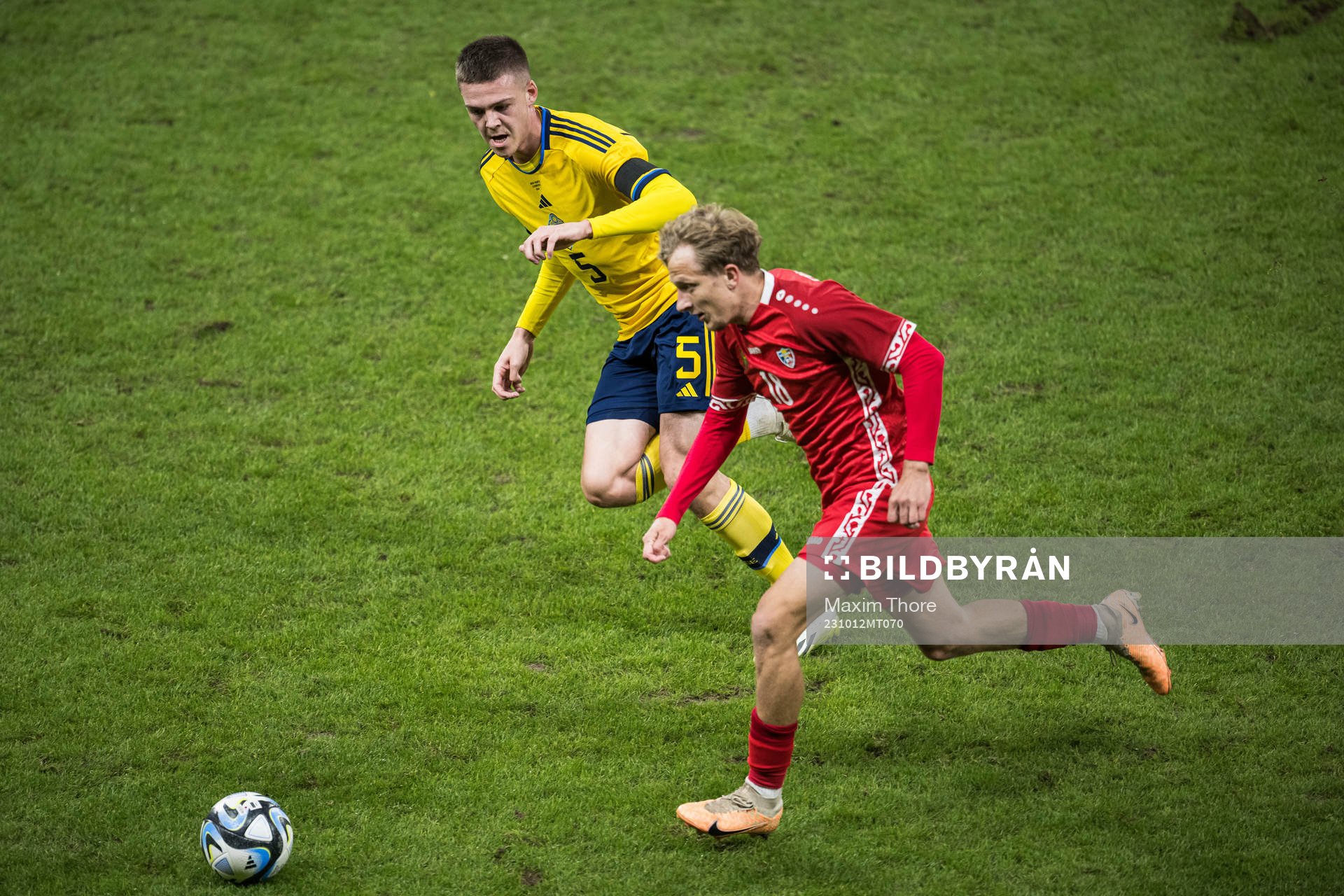 Emil Holm of Sweden and Serafim Cojocari of Moldova