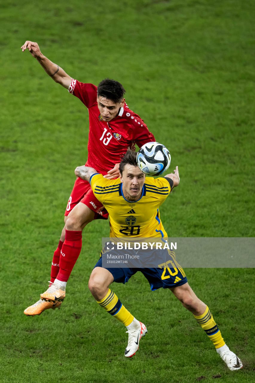 Maxim Cojocaru of Moldova and Kristoffer Olsson of Sweden