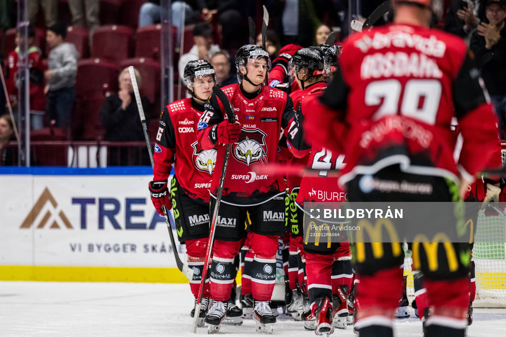 Malmö Redhawks Teemu Kivihalme jublar