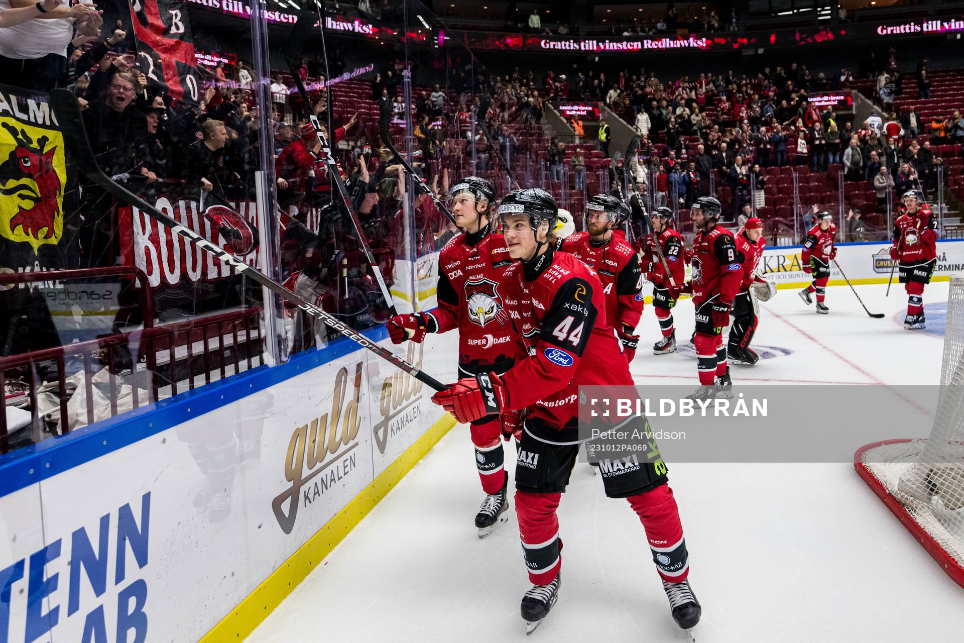 Malmö Redhawks Filip Sitar jublar