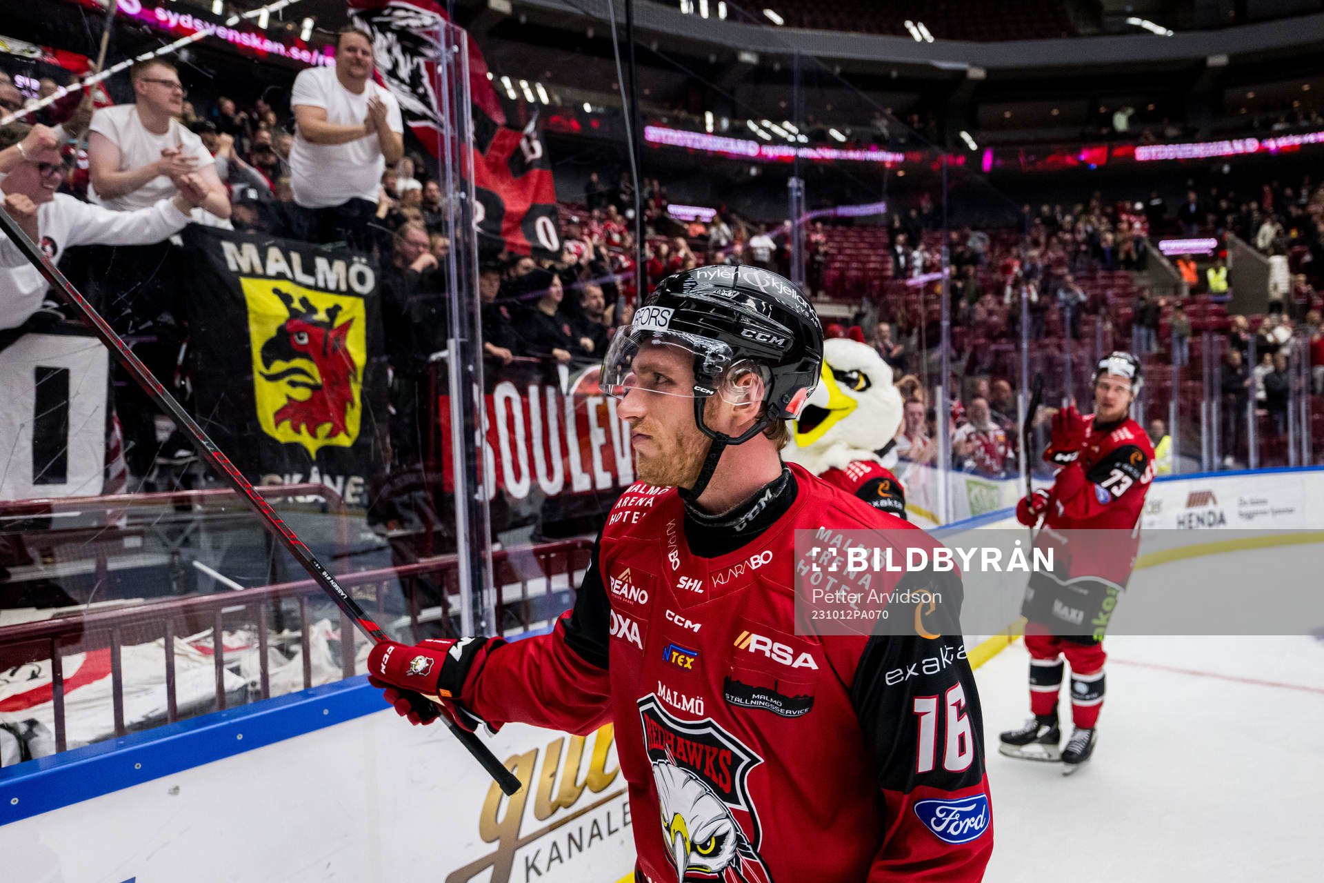 Malmö Redhawks Matias Lassen jublar