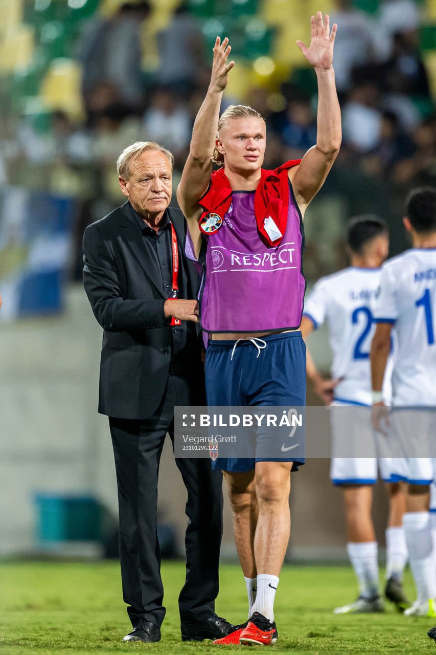 Geir Ellefsen, head of security of Norway, and Erling Braut