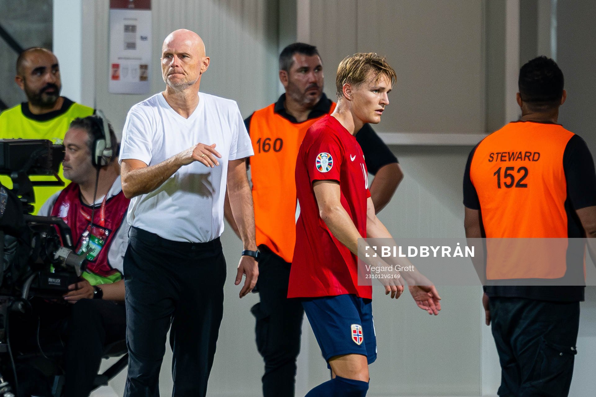 Ståle Solbakken, head coach of Norway, and Martin Ødegaard