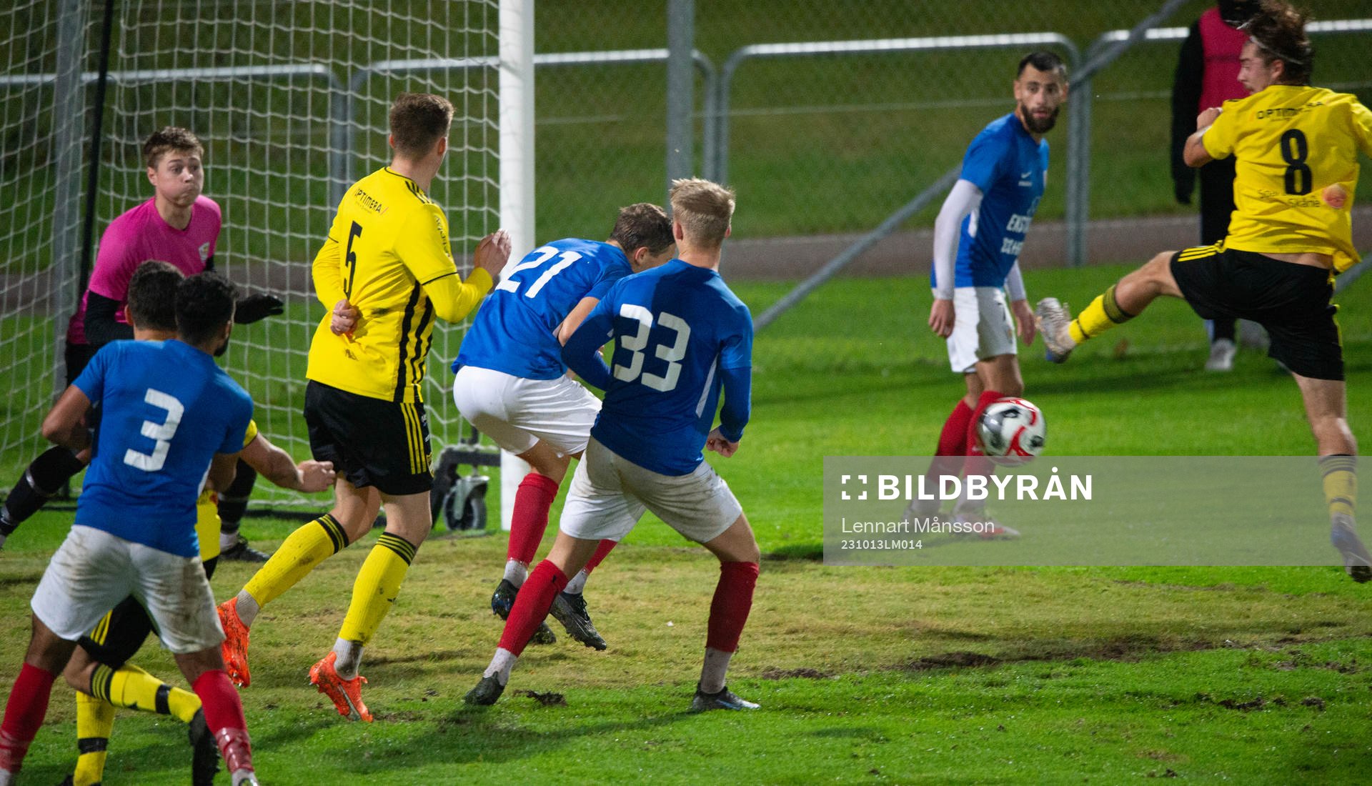 i matchen i div. 2 mellan IFK Hässleholm och FBK Balkan i