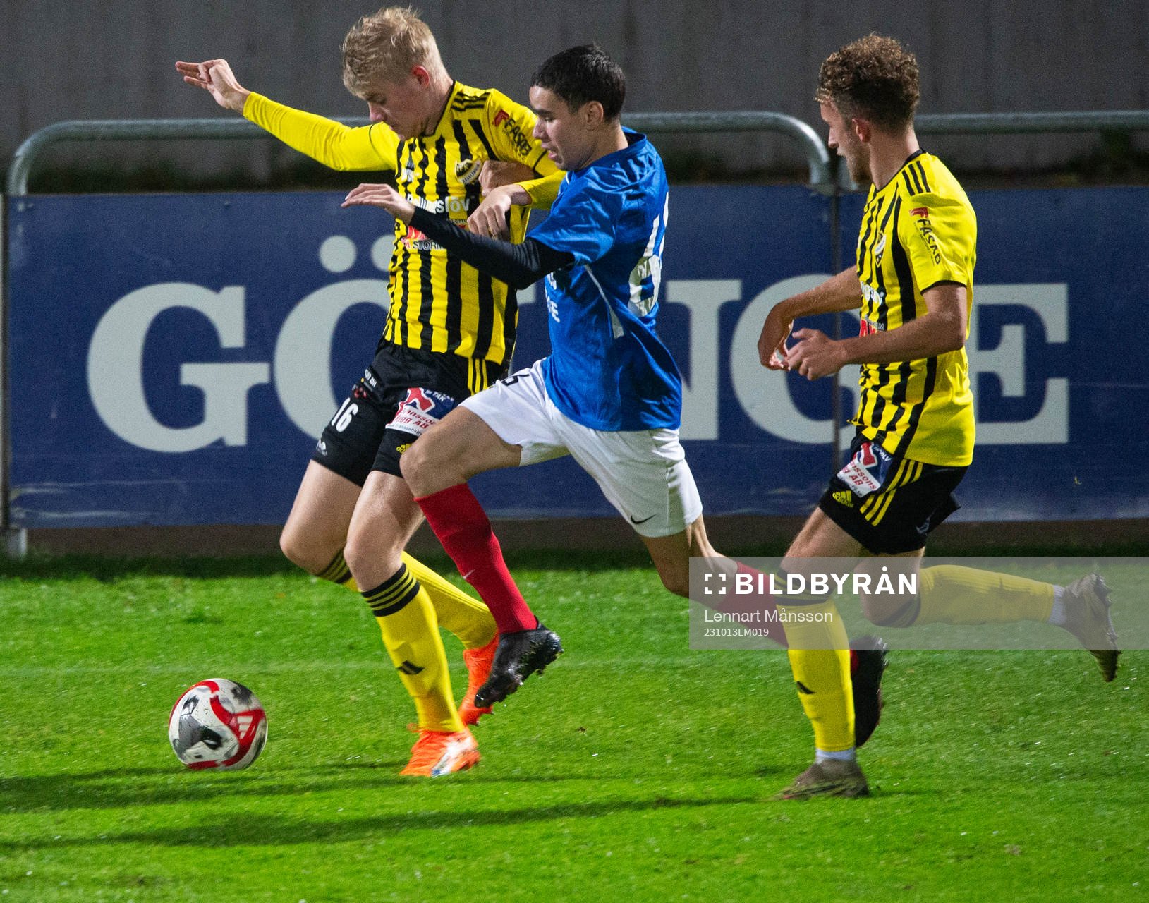IFK Hässleholms  Linus Roslund i matchen i div. 2 mellan