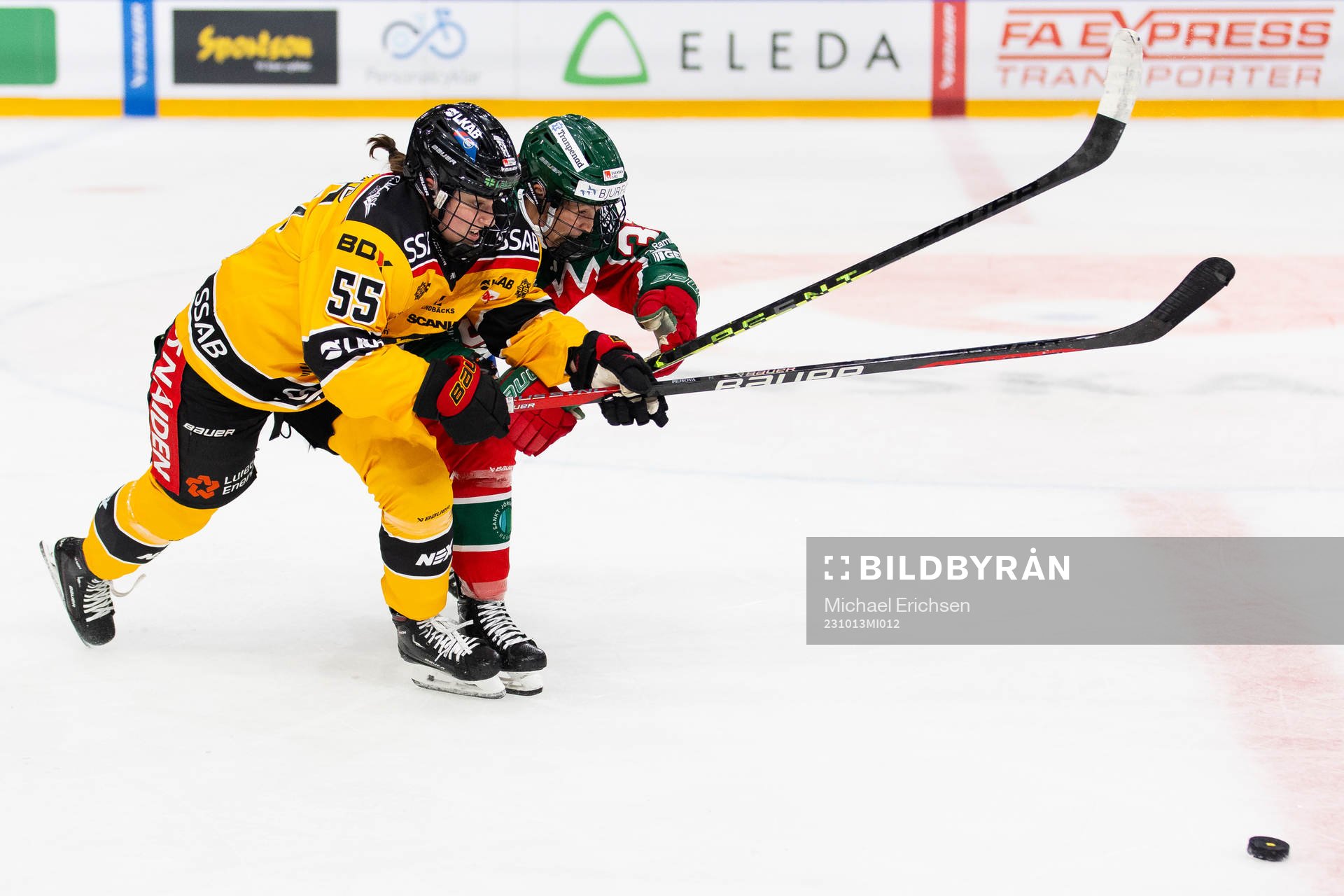 Luleås Daniela Pejsova och Frölundas Michelle Karvinen