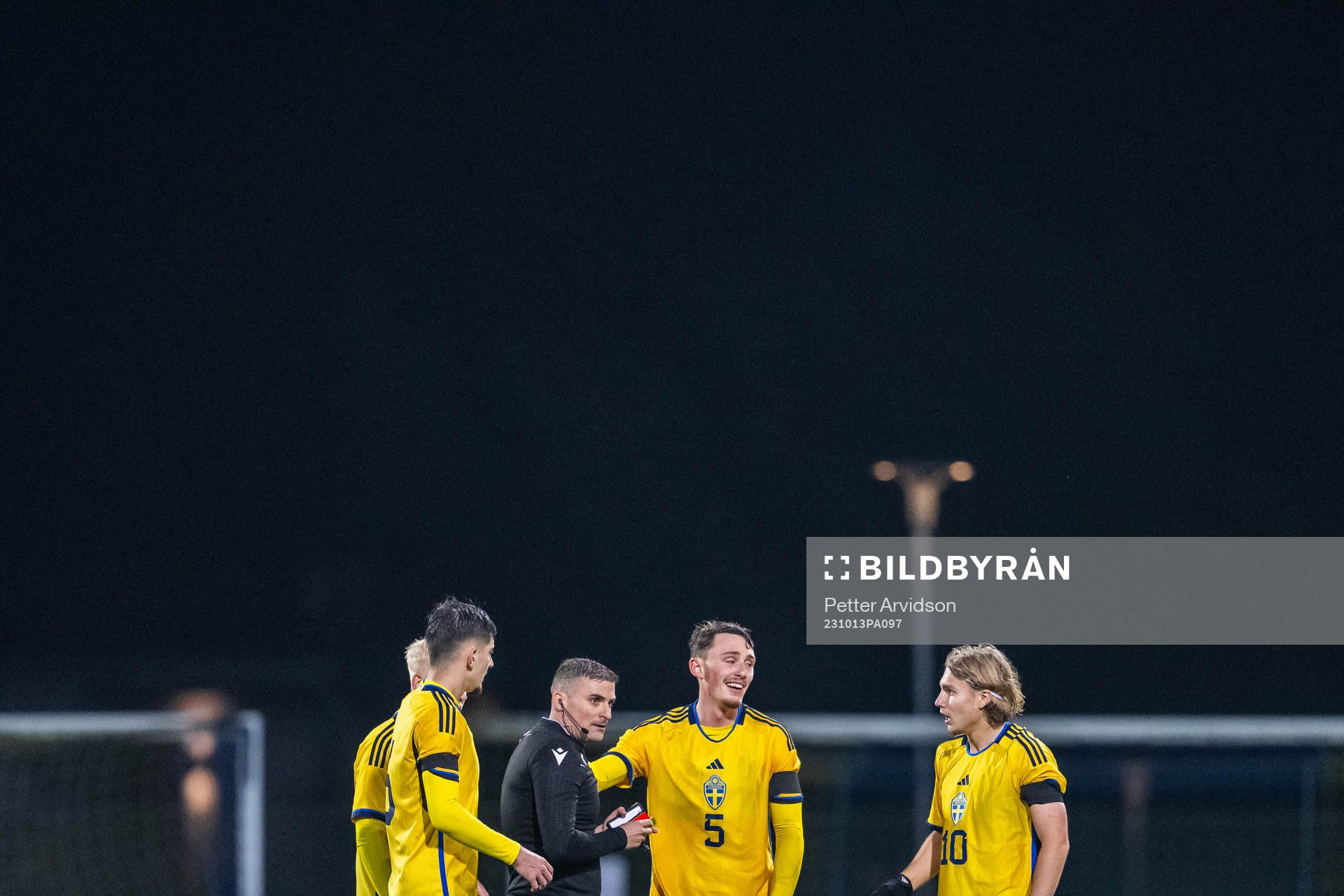 Referee Trustin Farrugia Cann and Noah Persson of Sweden