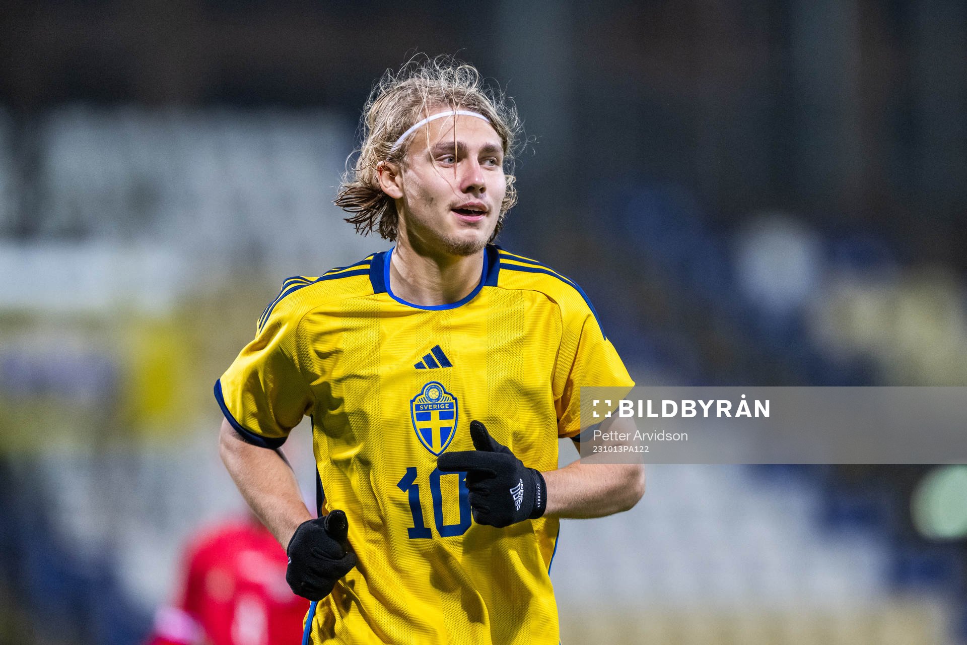 Sebastian Nanasi of Sweden