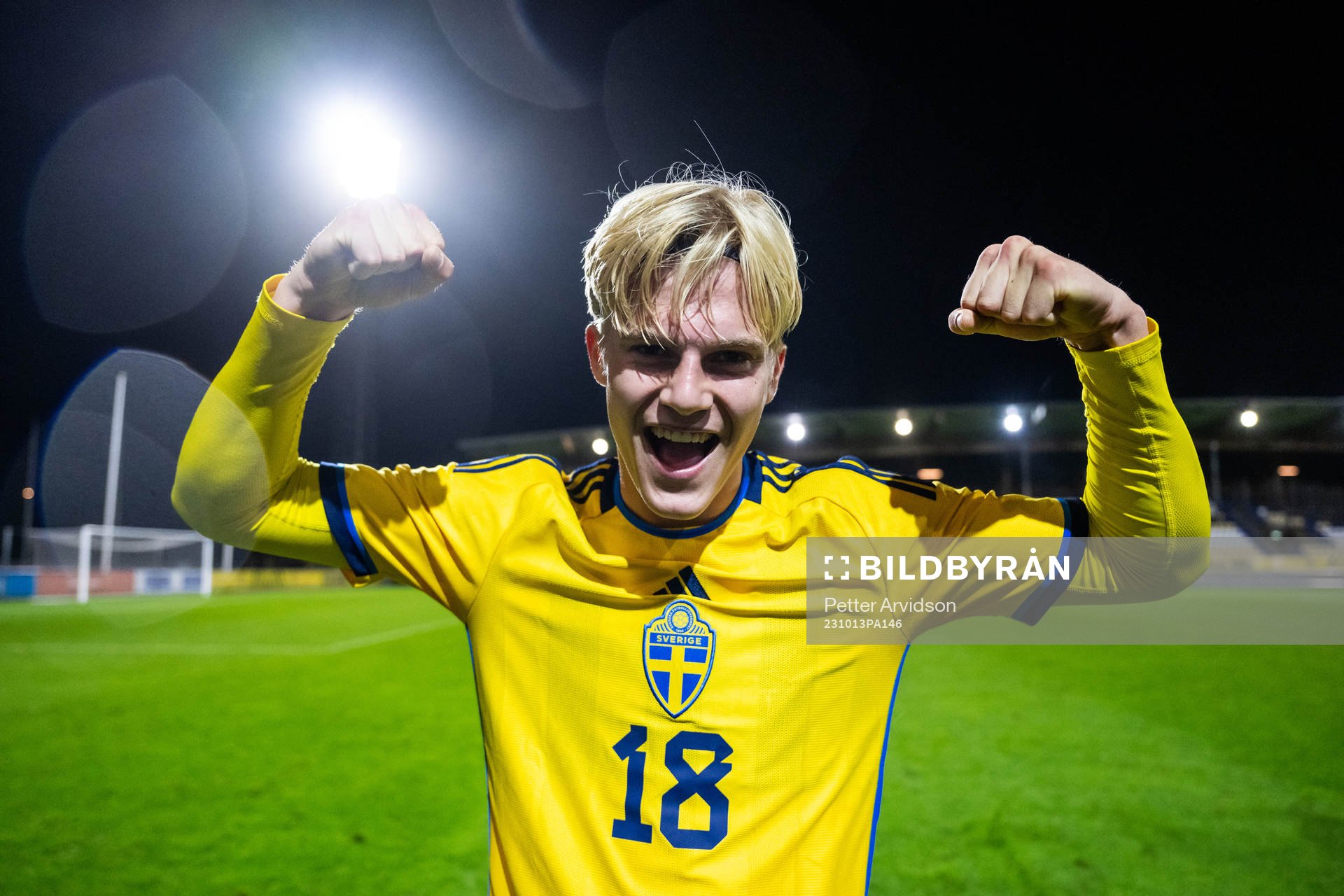 Lucas Bergvall of Sweden celebrates after the UEFA European Under-21 Qualifier football match between Sweden and Moldova on October 13, 2023 in Falkenberg.
