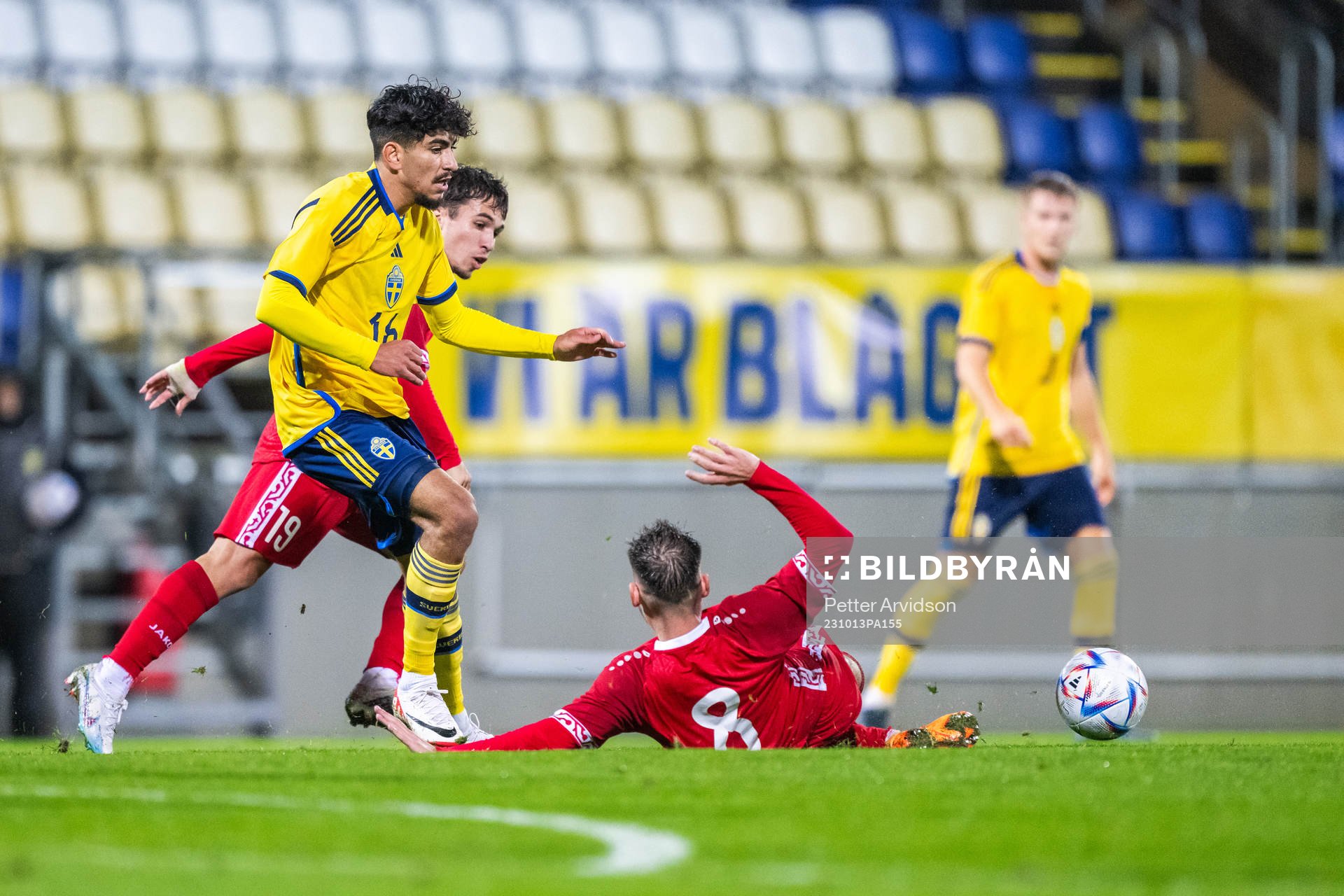 Ahmed Qasem of Sweden and Vicu Bulmaga of Moldova