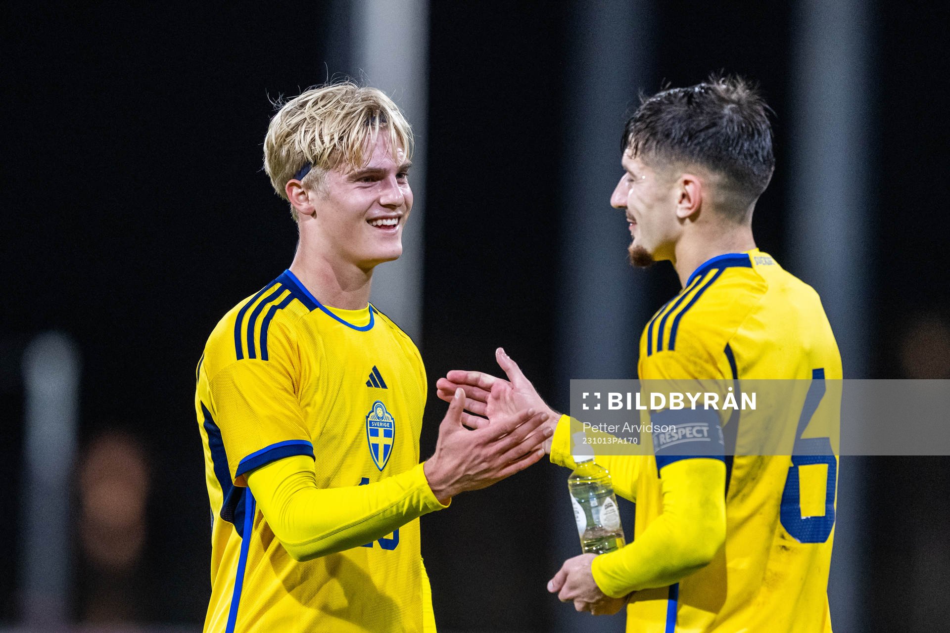 Lucas Bergvall and Armin Gigovic of Sweden celebrate after the UEFA European Under-21 Qualifier football match between Sweden and Moldova on October 13, 2023 in Falkenberg.