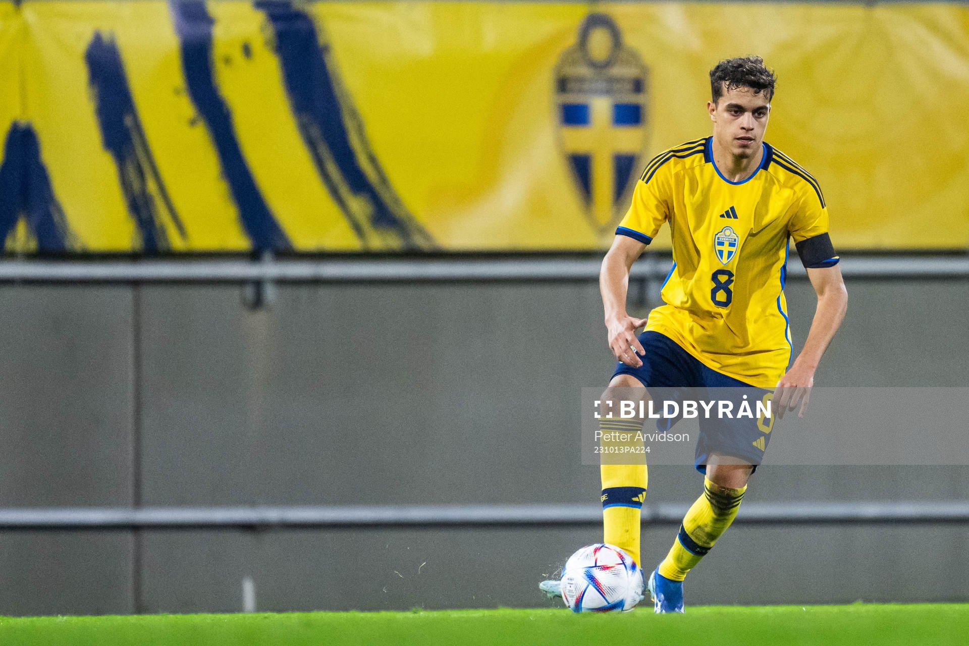 Yasin Ayari of Sweden