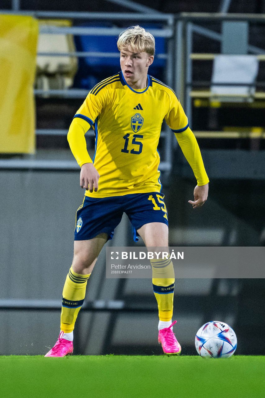 Daniel Svensson of Sweden