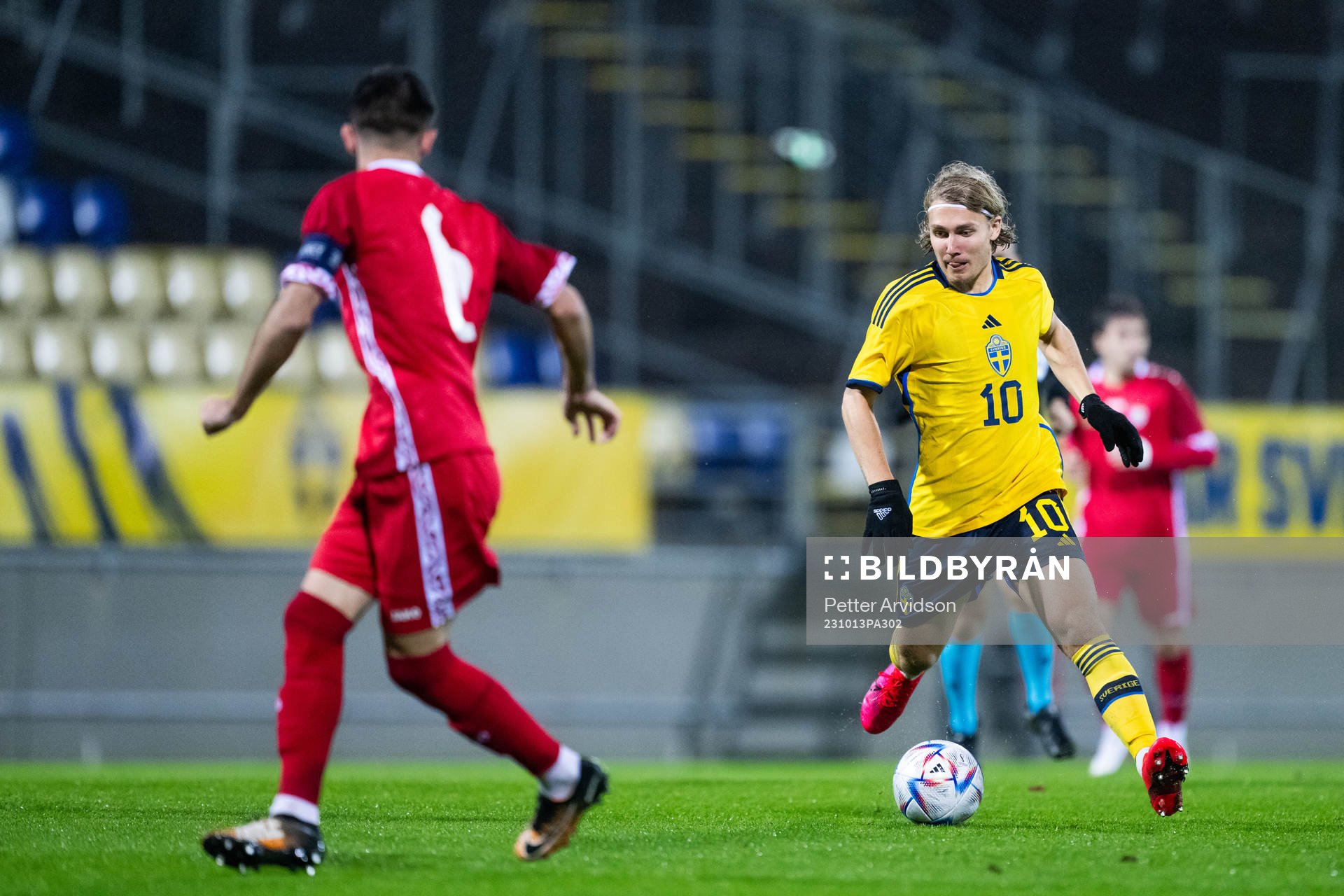 Sebastian Nanasi of Sweden
