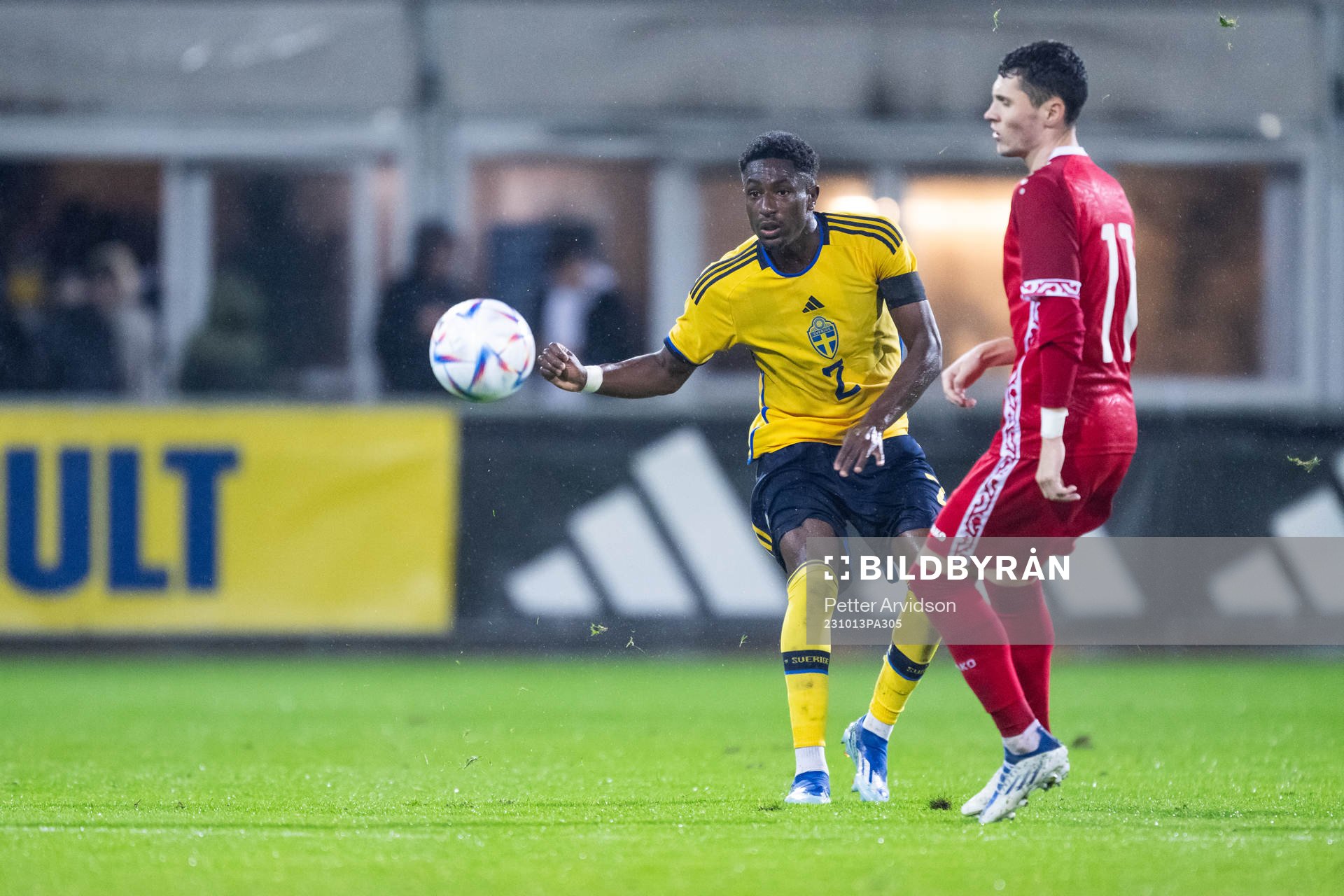 Josafat Mendes of Sweden and Daniel Danu of Moldova