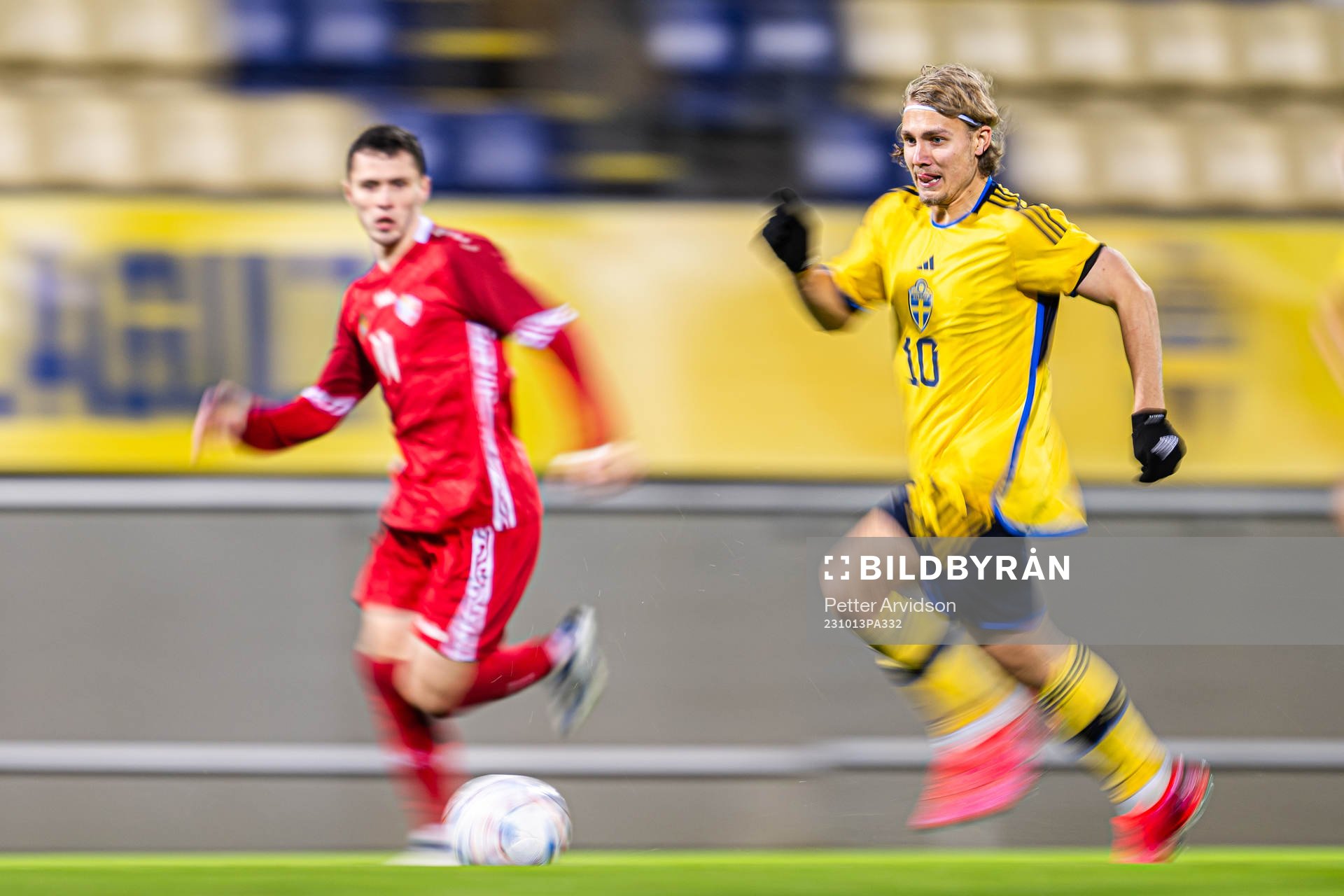 Sebastian Nanasi of Sweden