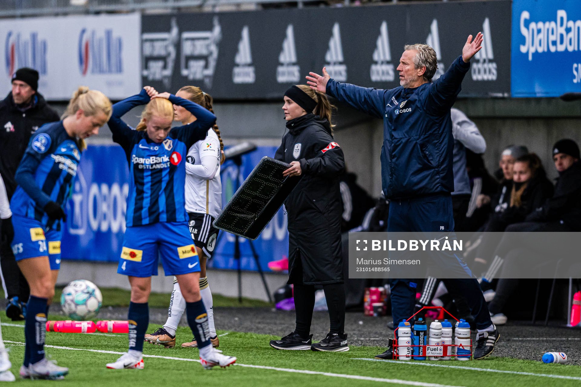 Petter Belsvik, head coach of Stabæk, reacts during the Toppserien football match between Rosenborg and Stabæk on October 14, 2023 in Trondheim.