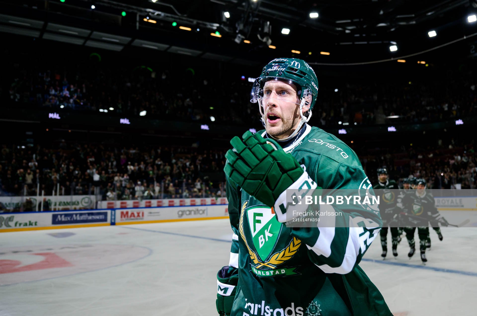 Färjestads Per Åslund jublar