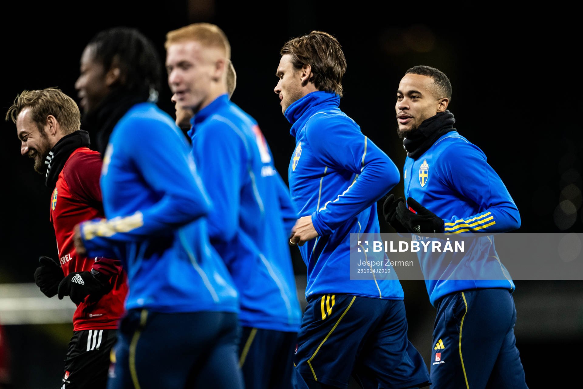 Albin Ekdal and Robin Quaison of the Swedish football