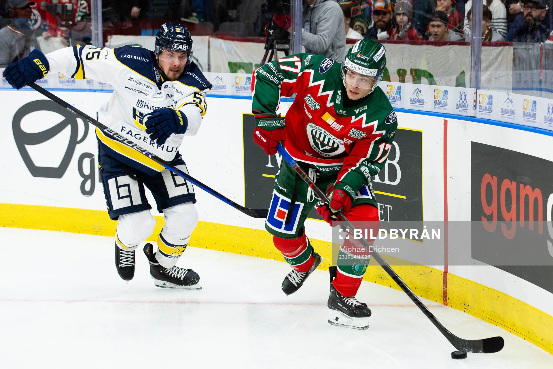 Frölundas Isac Born och HV71s Fredrik Forsberg