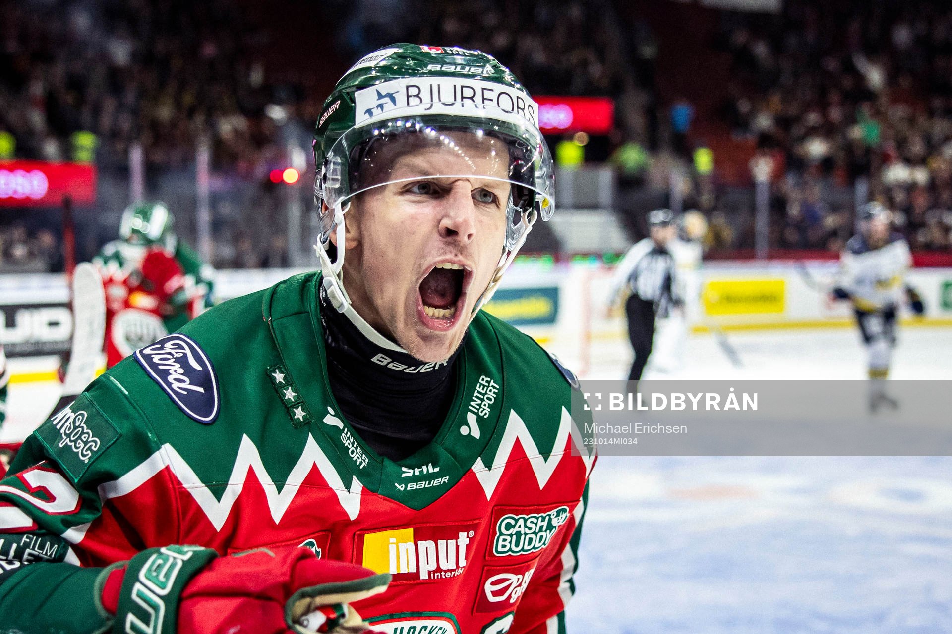 Frölunda HCs Max Friberg jublar